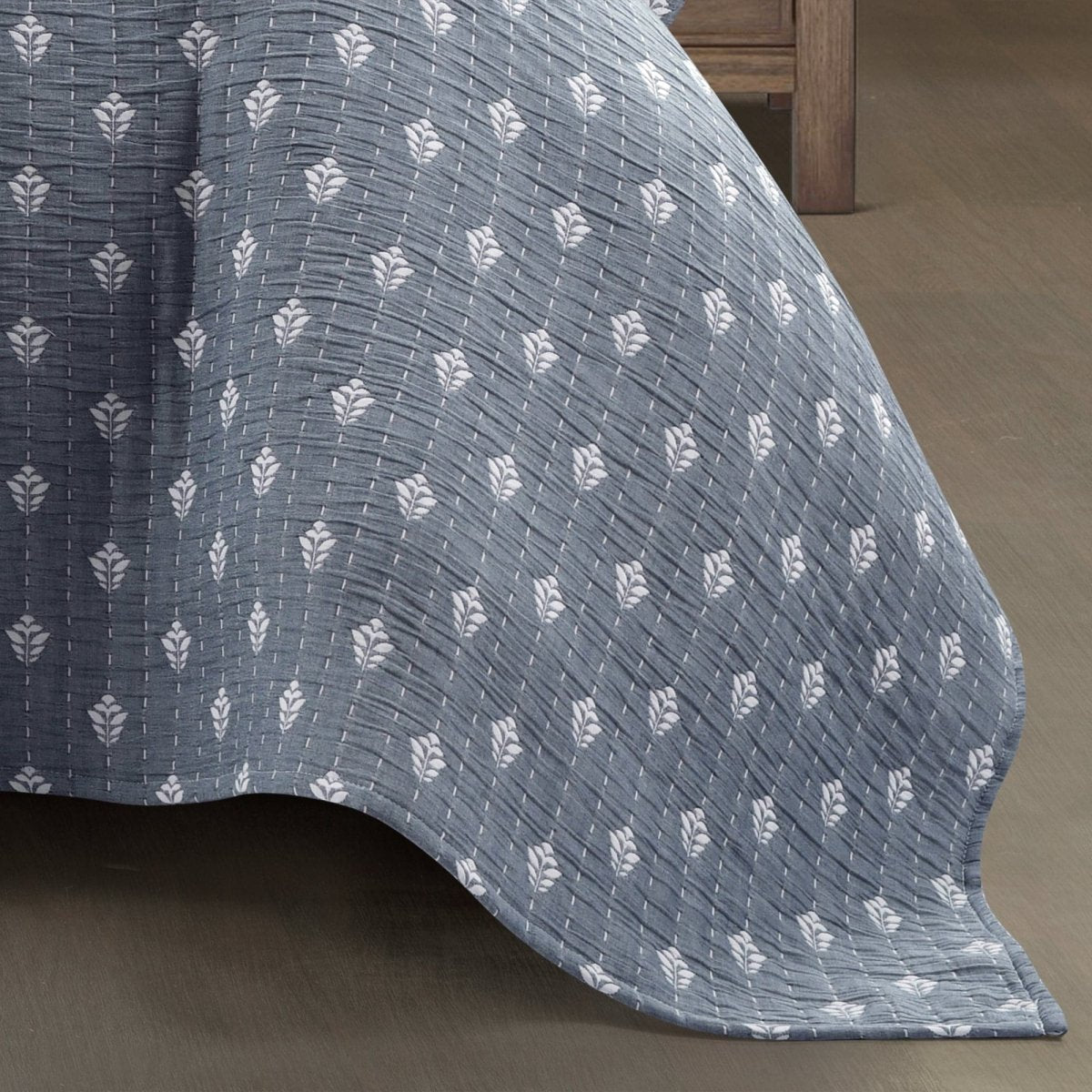 Hygge Kantha Pick Stitch Yarn Dyed Cotton Jacquard Quilt/coverlet Set