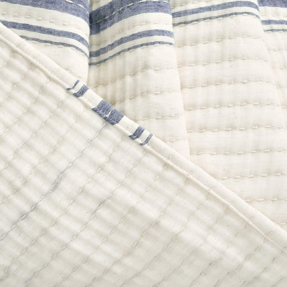 Farmhouse Stripe Kantha Pick Stitch Yarn Dyed Cotton Woven Blanket/quilt/coverlet