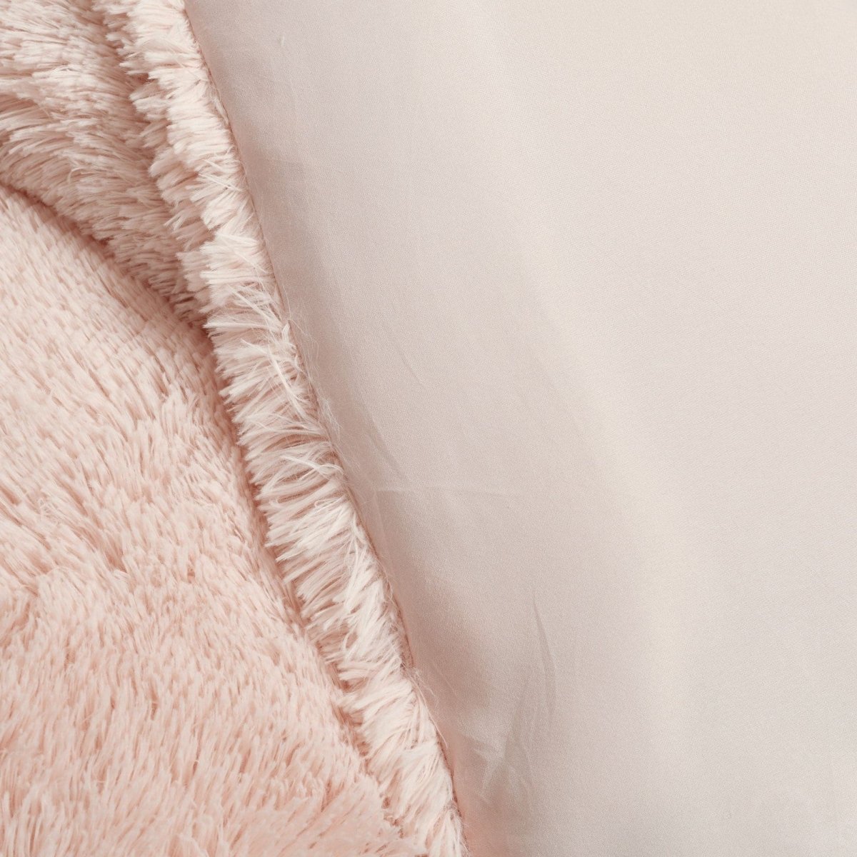 Emma Faux Fur Comforter Set