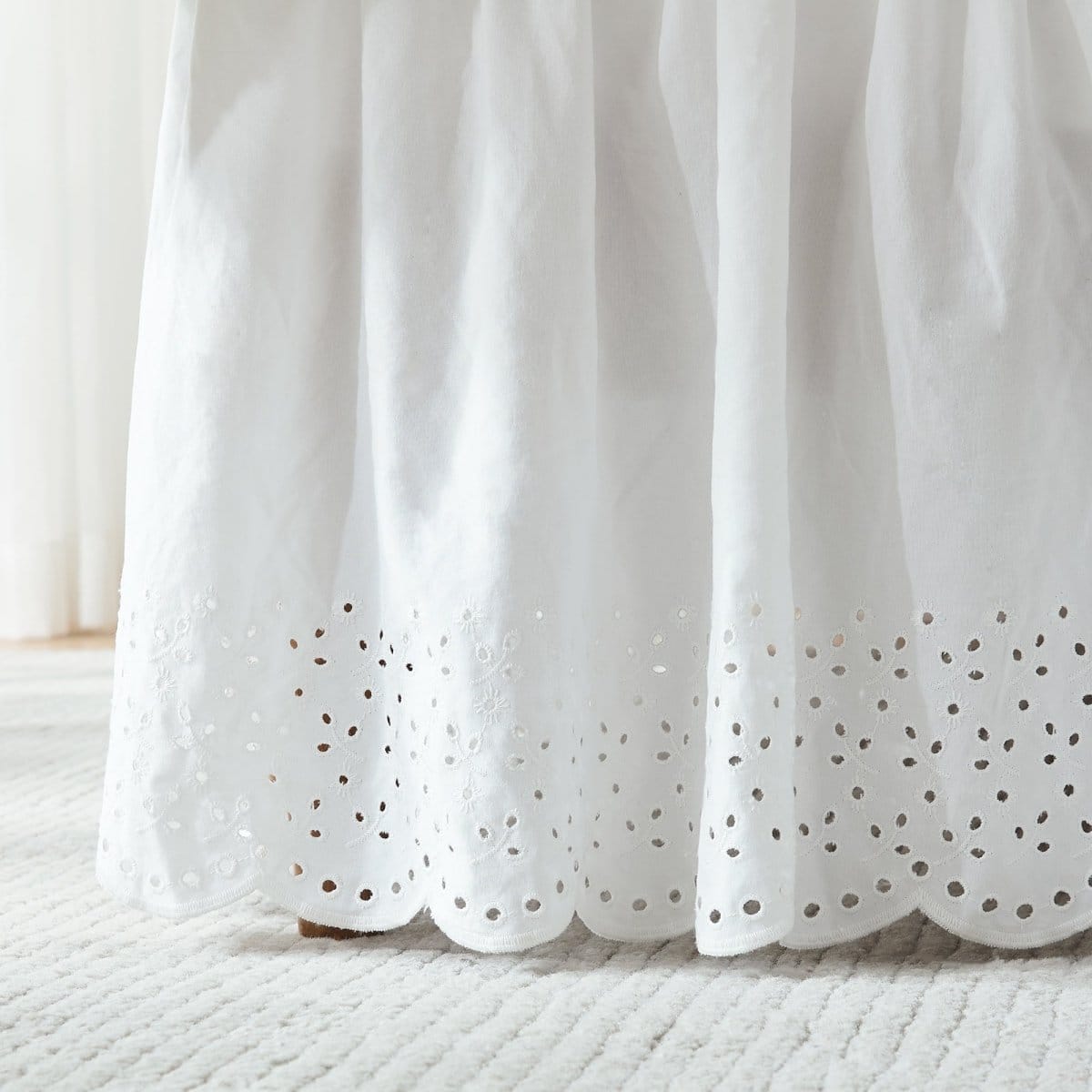 Vintage Eyelet Bed Skirt