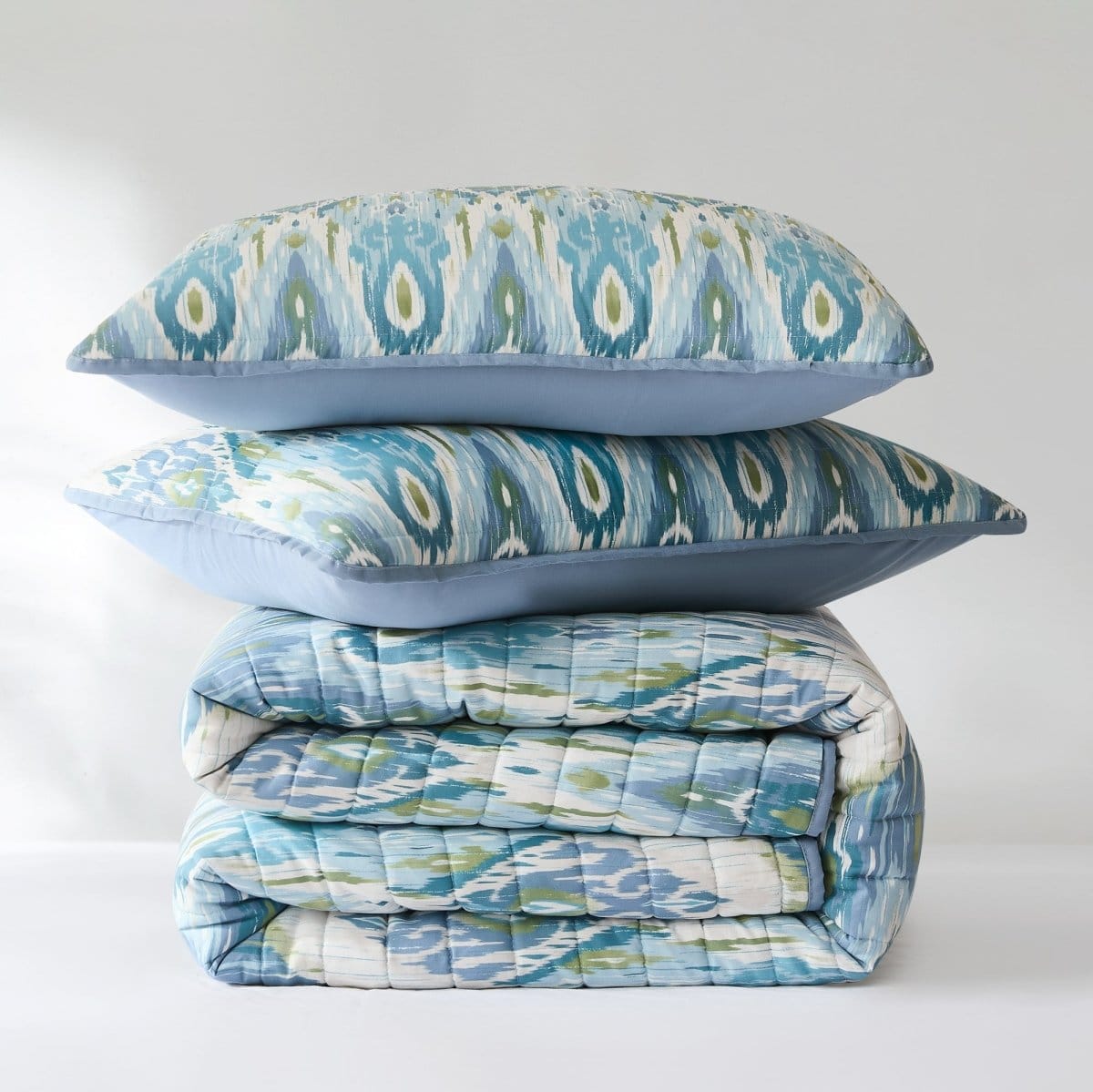Ikat Drops Quilt Set