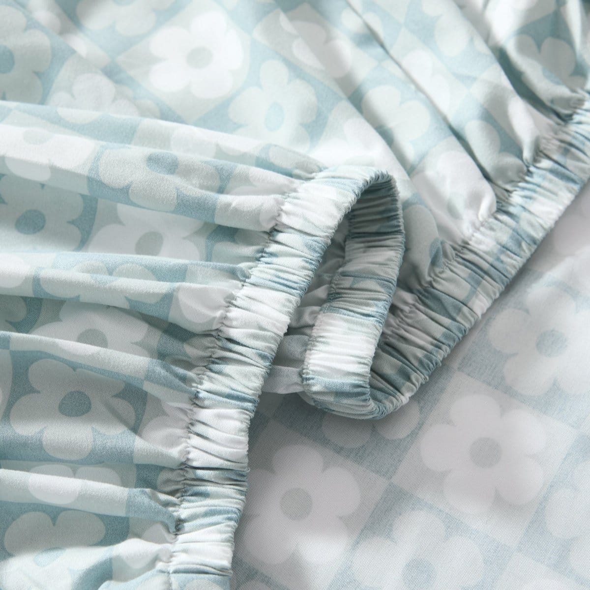Daisy Checkered Sheet Set
