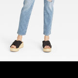 Universal Thread Women's Slim Jeans - Light Blue Size 8 Short