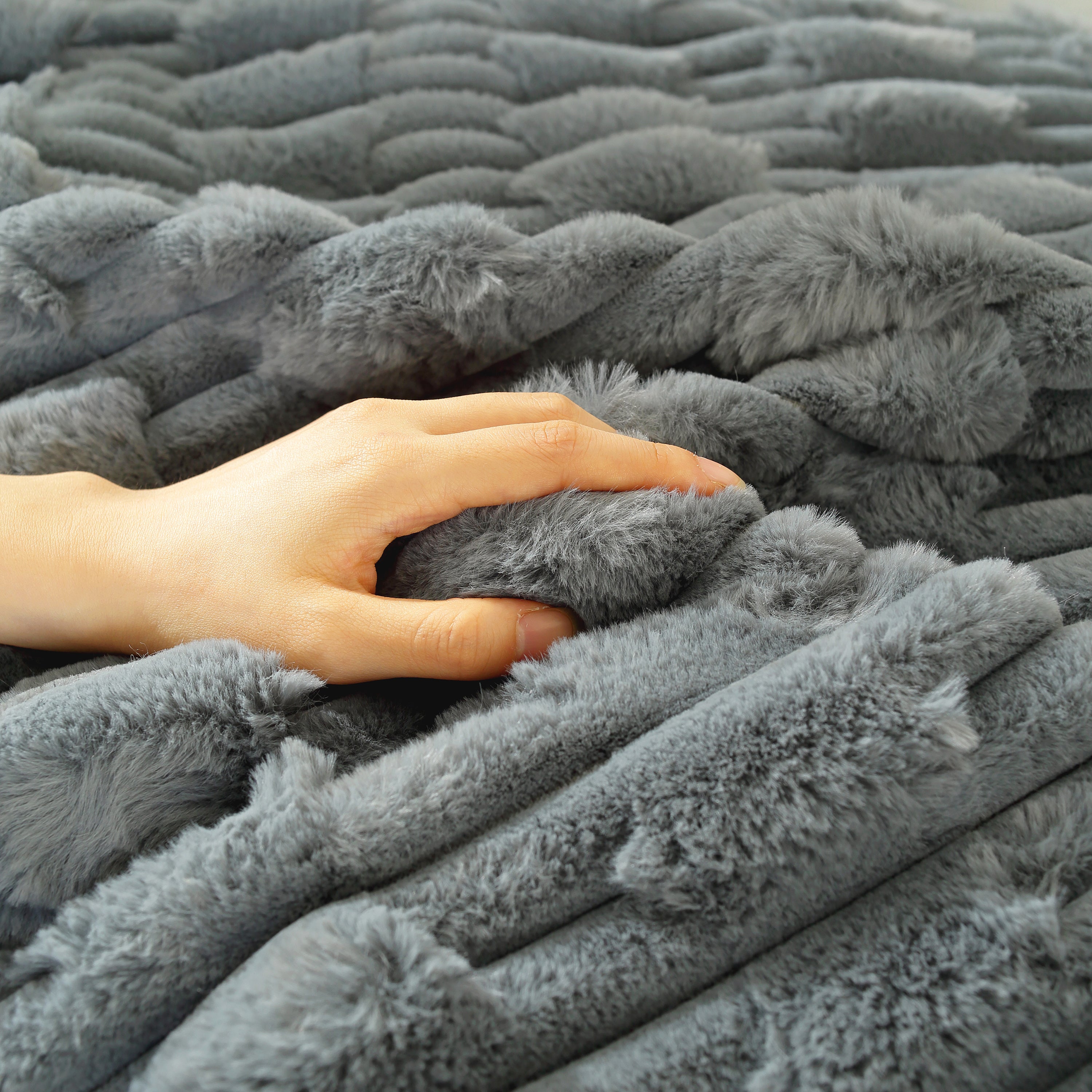 Bamboo-style Sofa Towel, Faux Rabbit Fur Thickened Non-slip Seat Cushion Covers