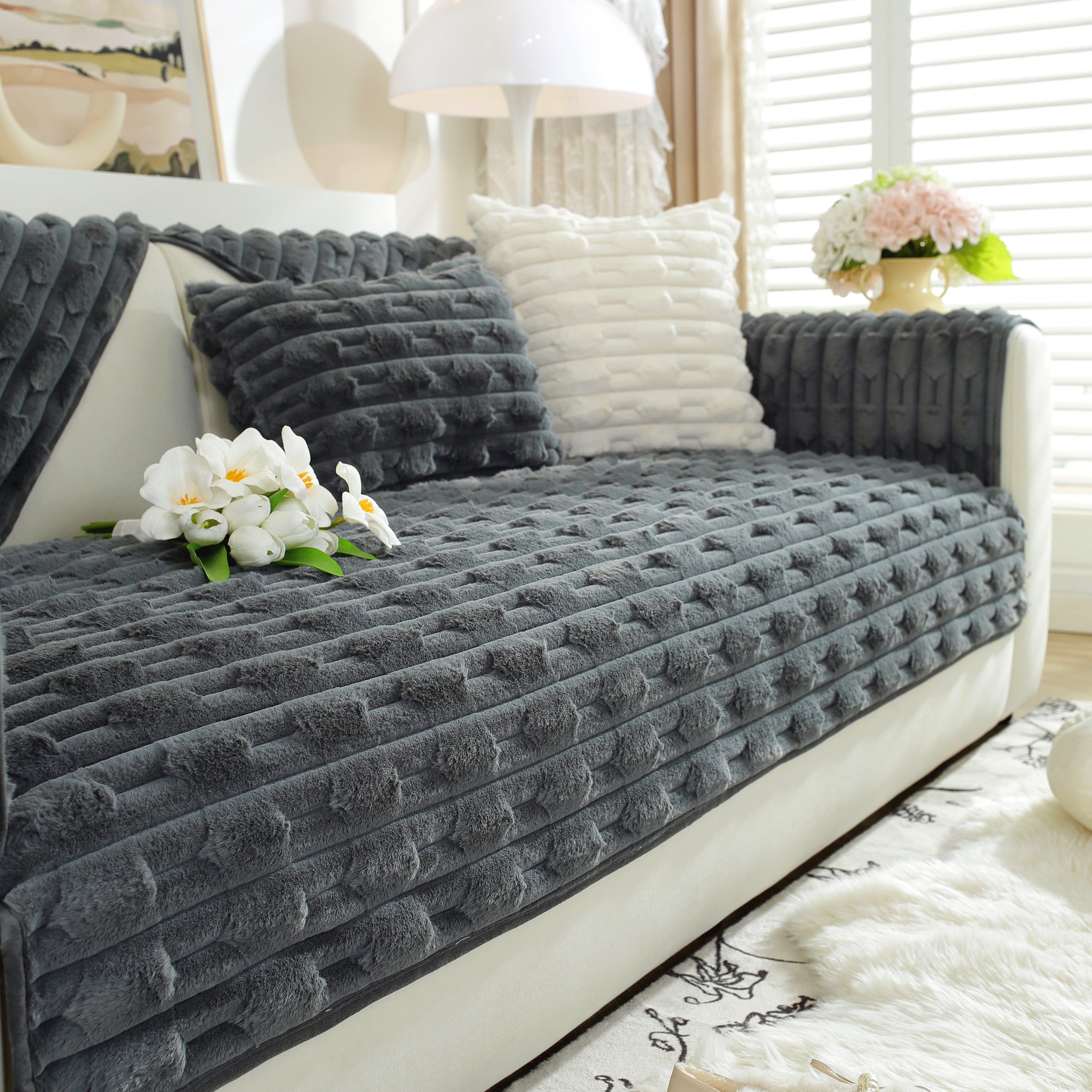 Bamboo-style Sofa Towel, Faux Rabbit Fur Thickened Non-slip Seat Cushion Covers