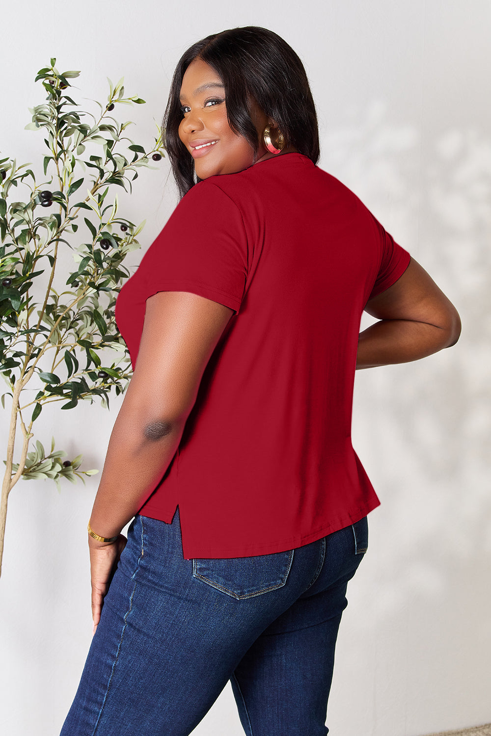 Basic Bae Full Size Round Neck Short Sleeve T-shirt