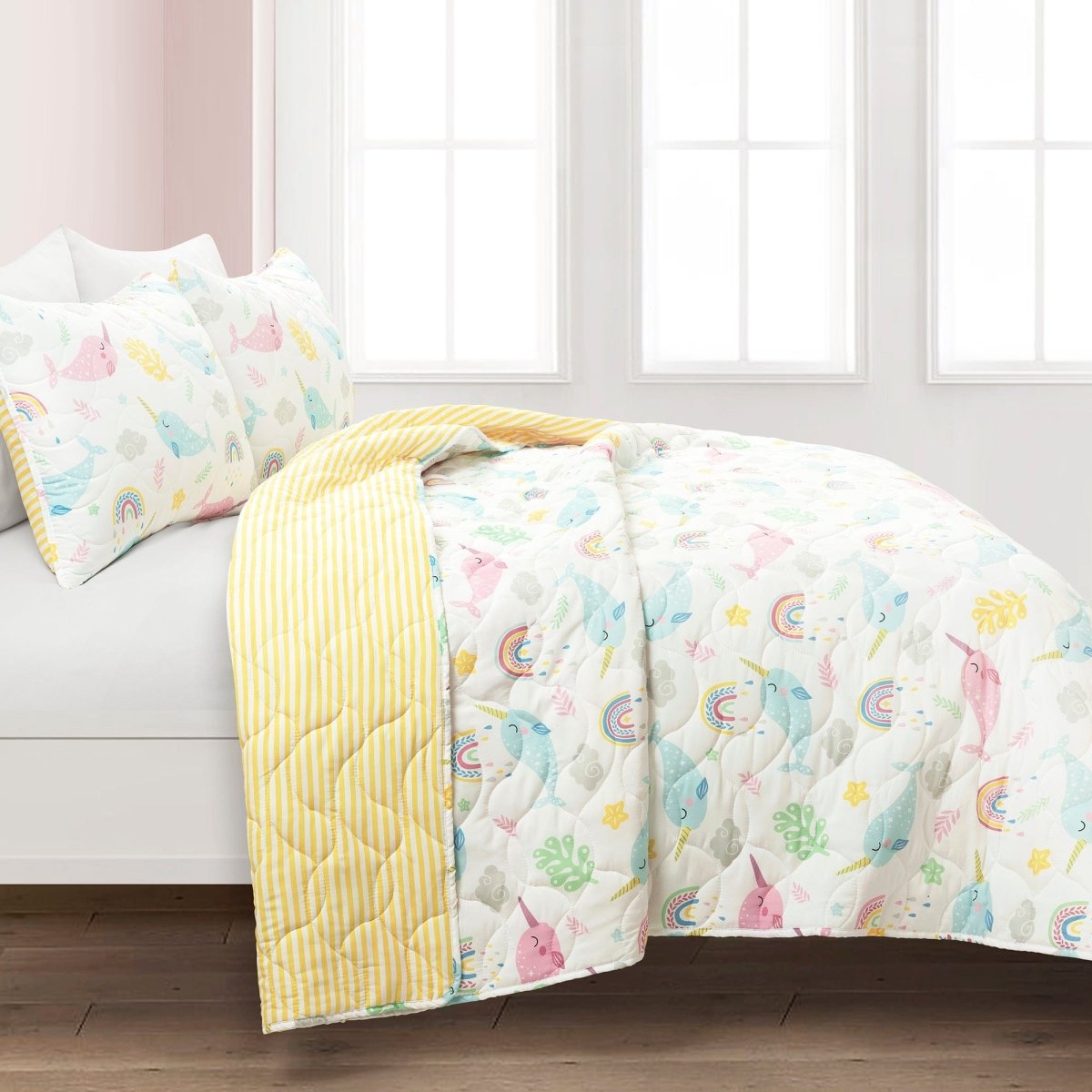 Magical Narwhal Quilt Set