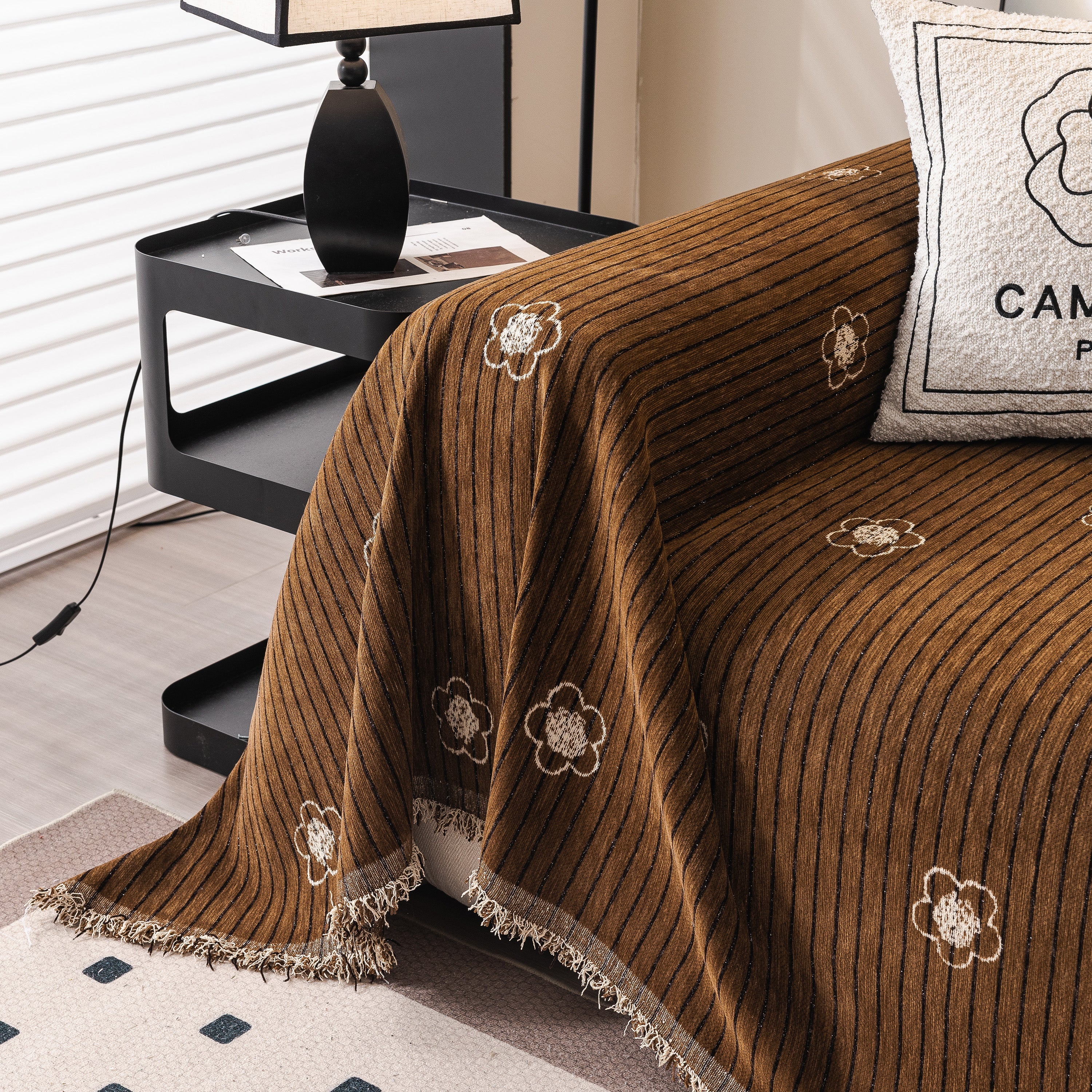 Chenille Camellia Floral Sofa Throw Cover Couch Blanket With Striped Jacquard