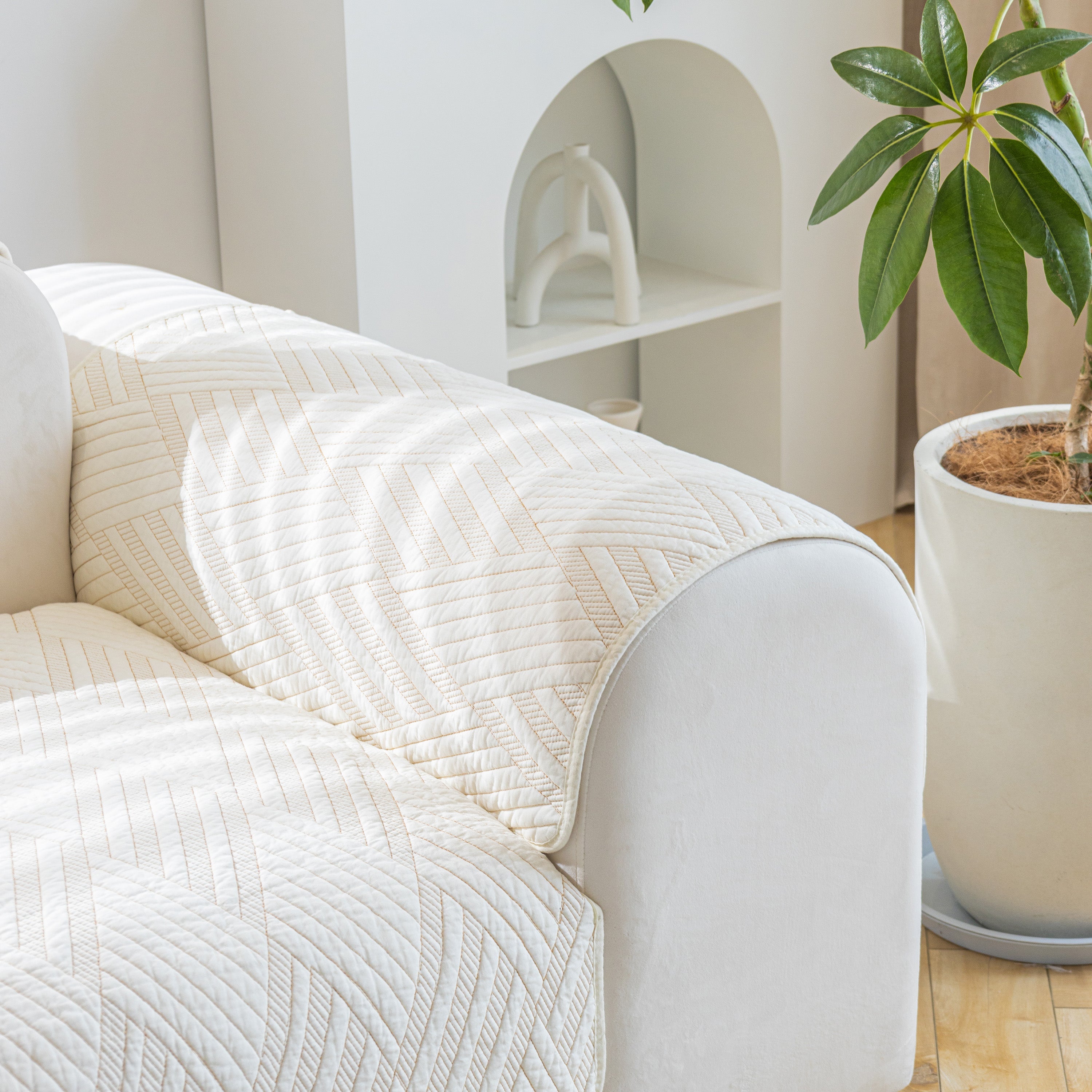 Quilted Geometric Cotton Sofa Cover, Non-slip & Thick Padded Furniture Covers