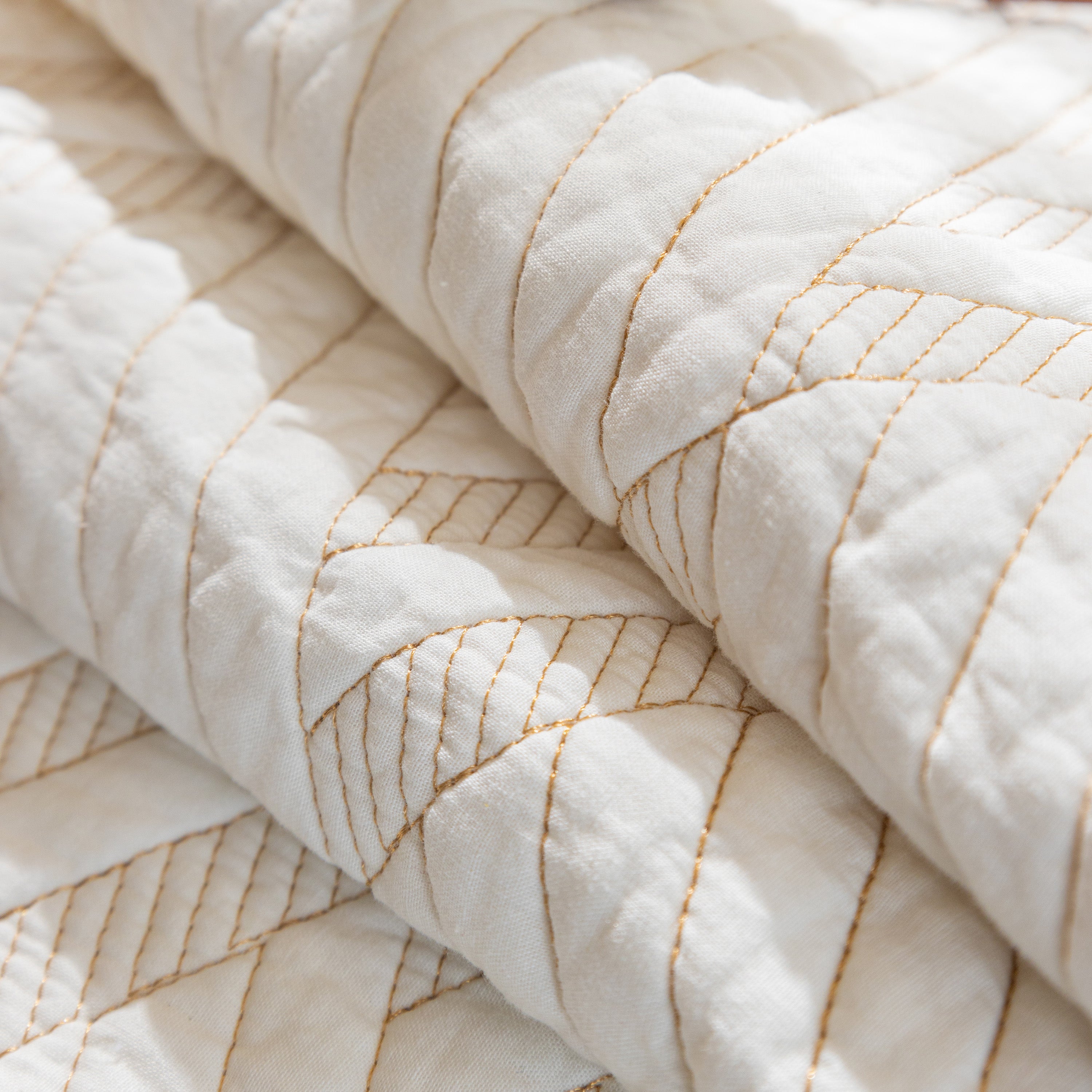 Quilted Geometric Cotton Sofa Cover, Non-slip & Thick Padded Furniture Covers