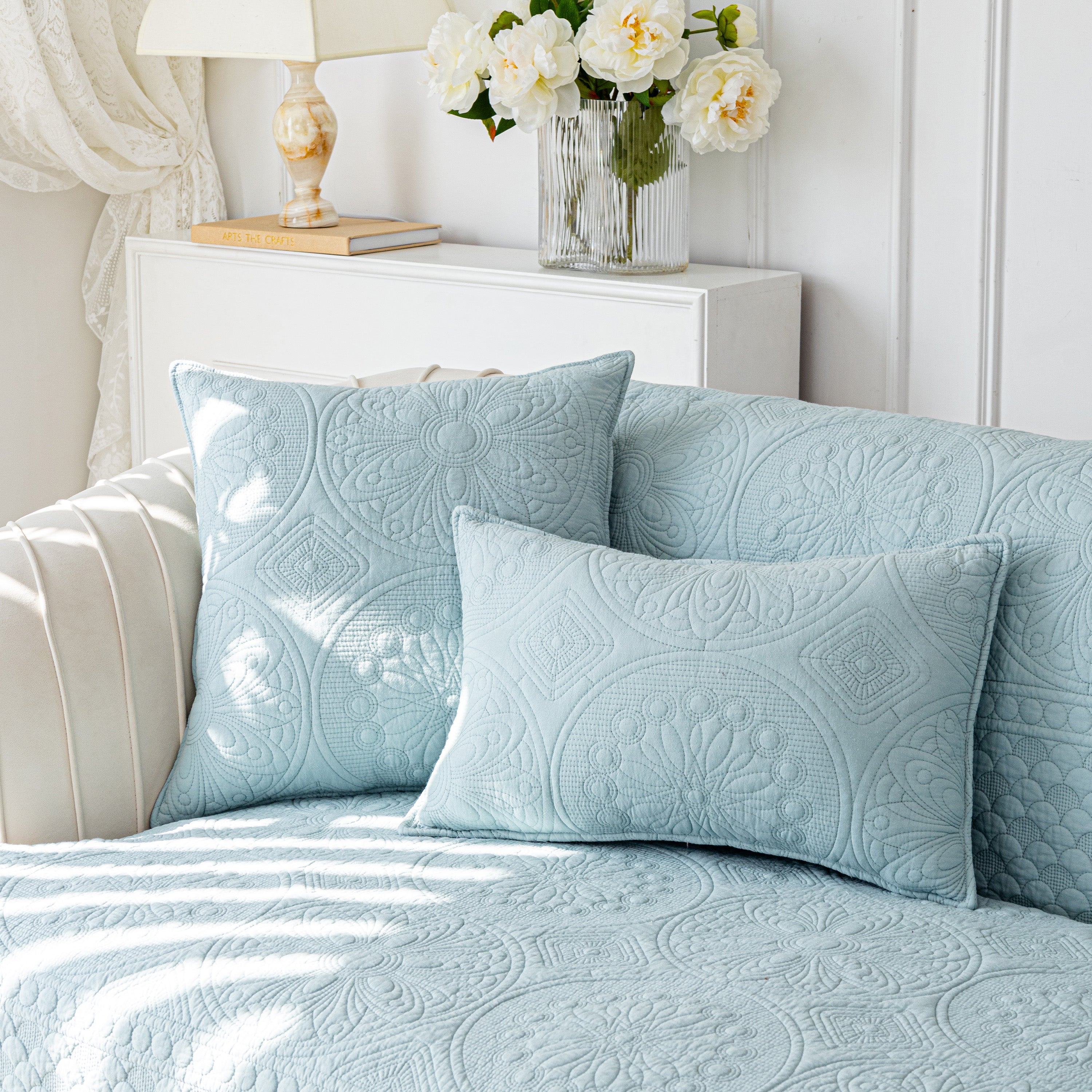 Cotton Quilted Sofa Cover, Non-slip Couch Protector Fits Backrest, Seat & Armrest