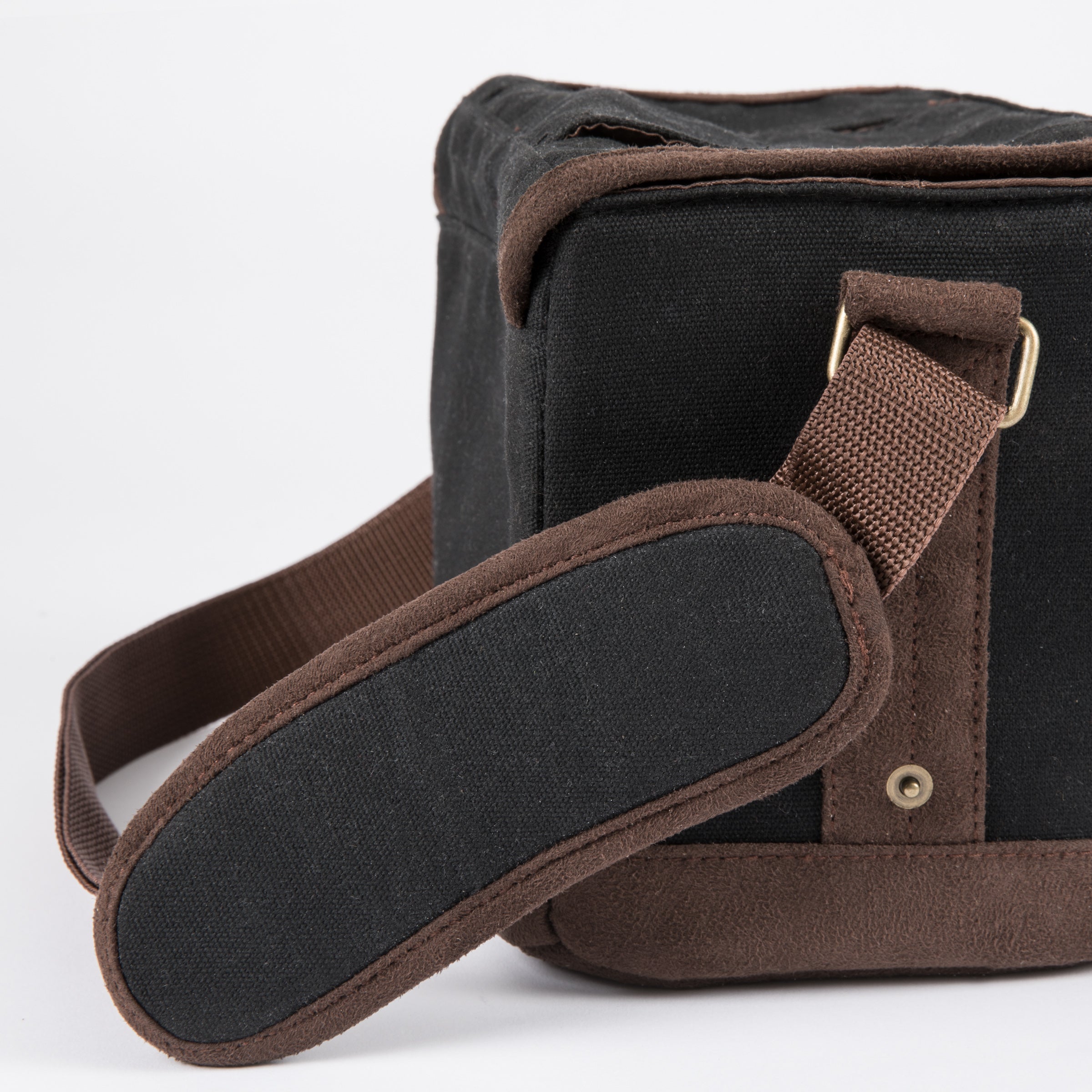 Beer Caddy Cooler Tote With Opener