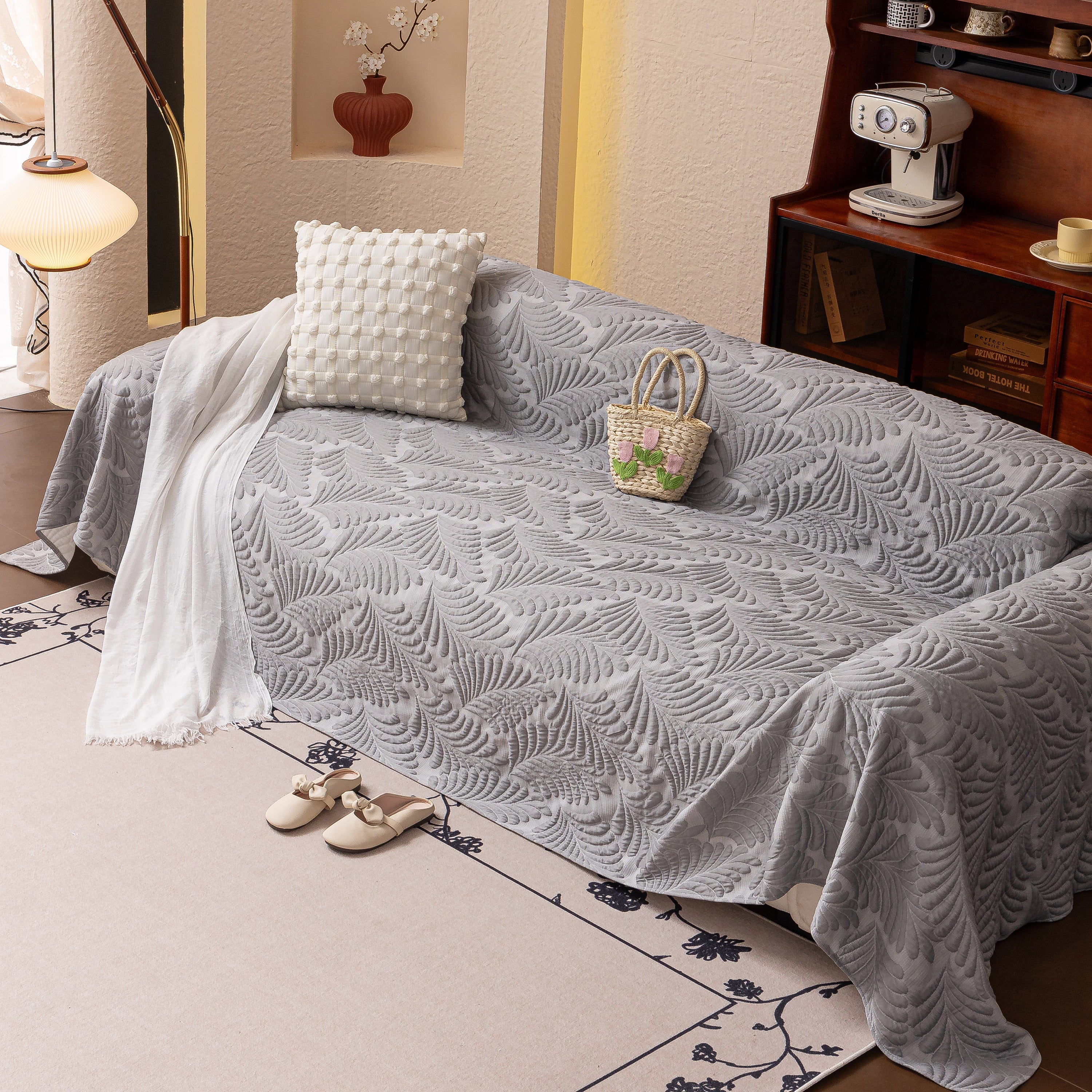 Cooling Quilted Non-slip Furniture Protector For Pets & Kids, Washable Sofa Slipcover