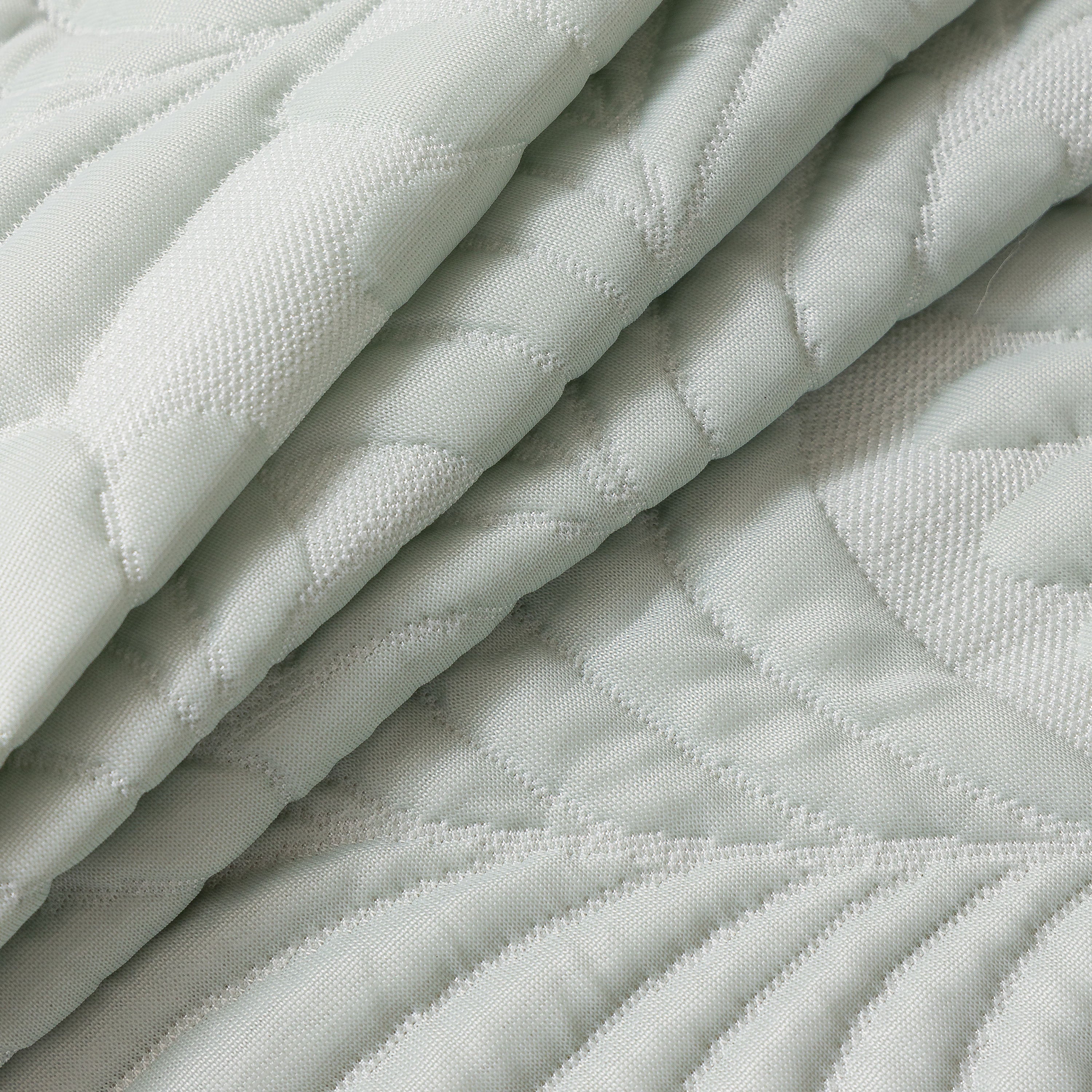 Cooling Quilted Non-slip Furniture Protector For Pets & Kids, Washable Sofa Slipcover