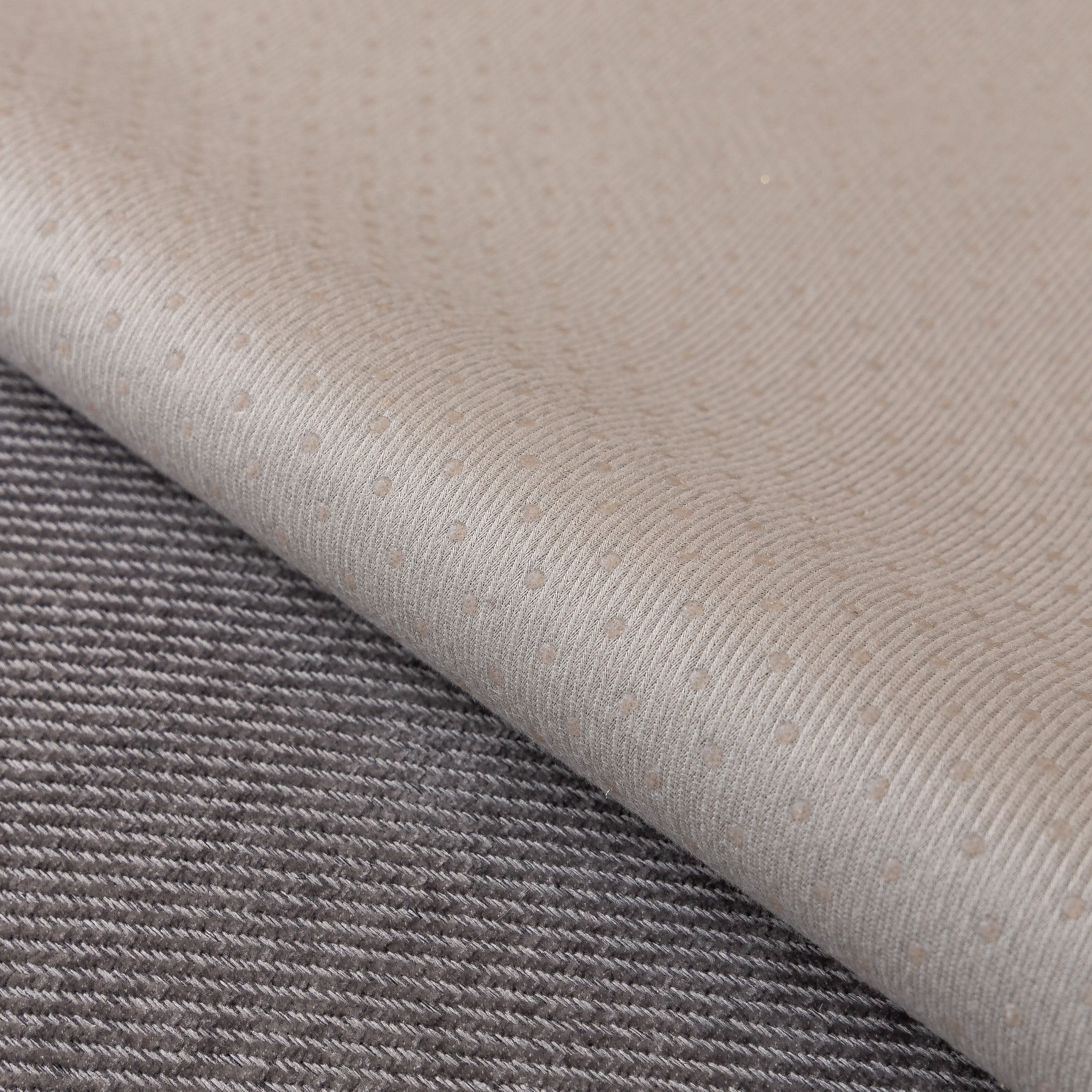 Chenille Sofa Cover Towel – Non-slip, Washable Pets Couch Protector With Tassels