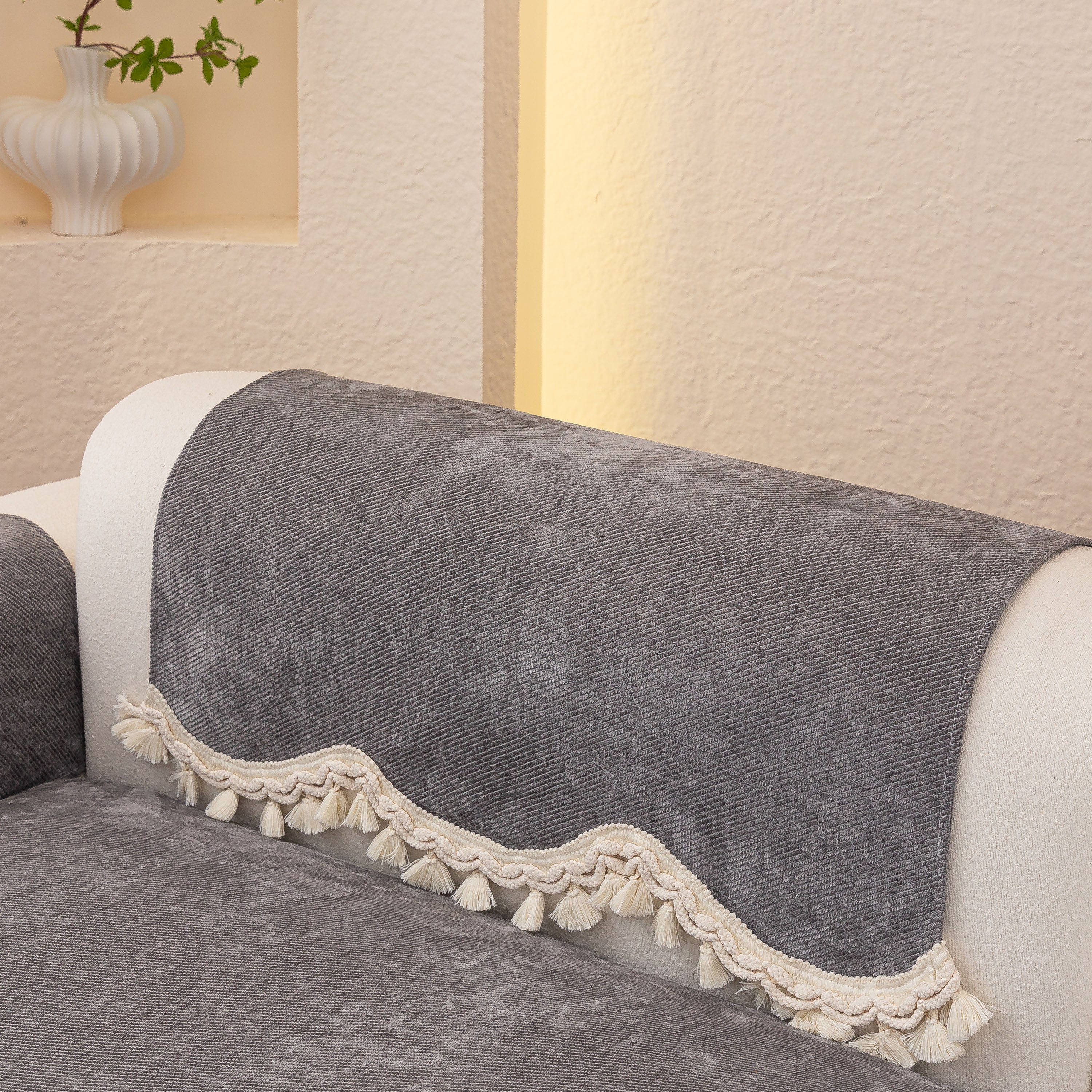 Chenille Sofa Cover Towel – Non-slip, Washable Pets Couch Protector With Tassels