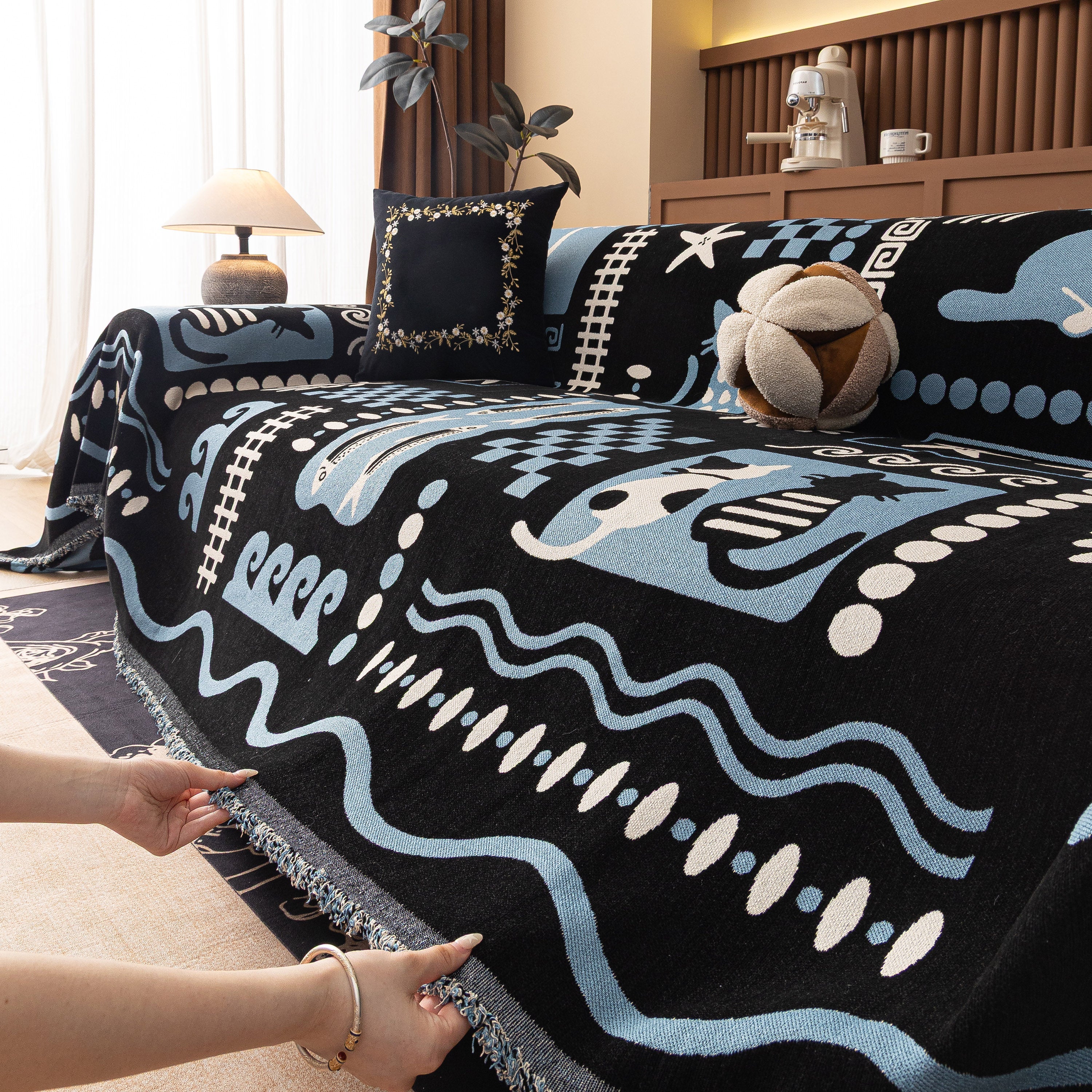 Boho Chic Woven Throw Blanket For Couch, Washable Couch Cover For Pets, Dogs, Cats