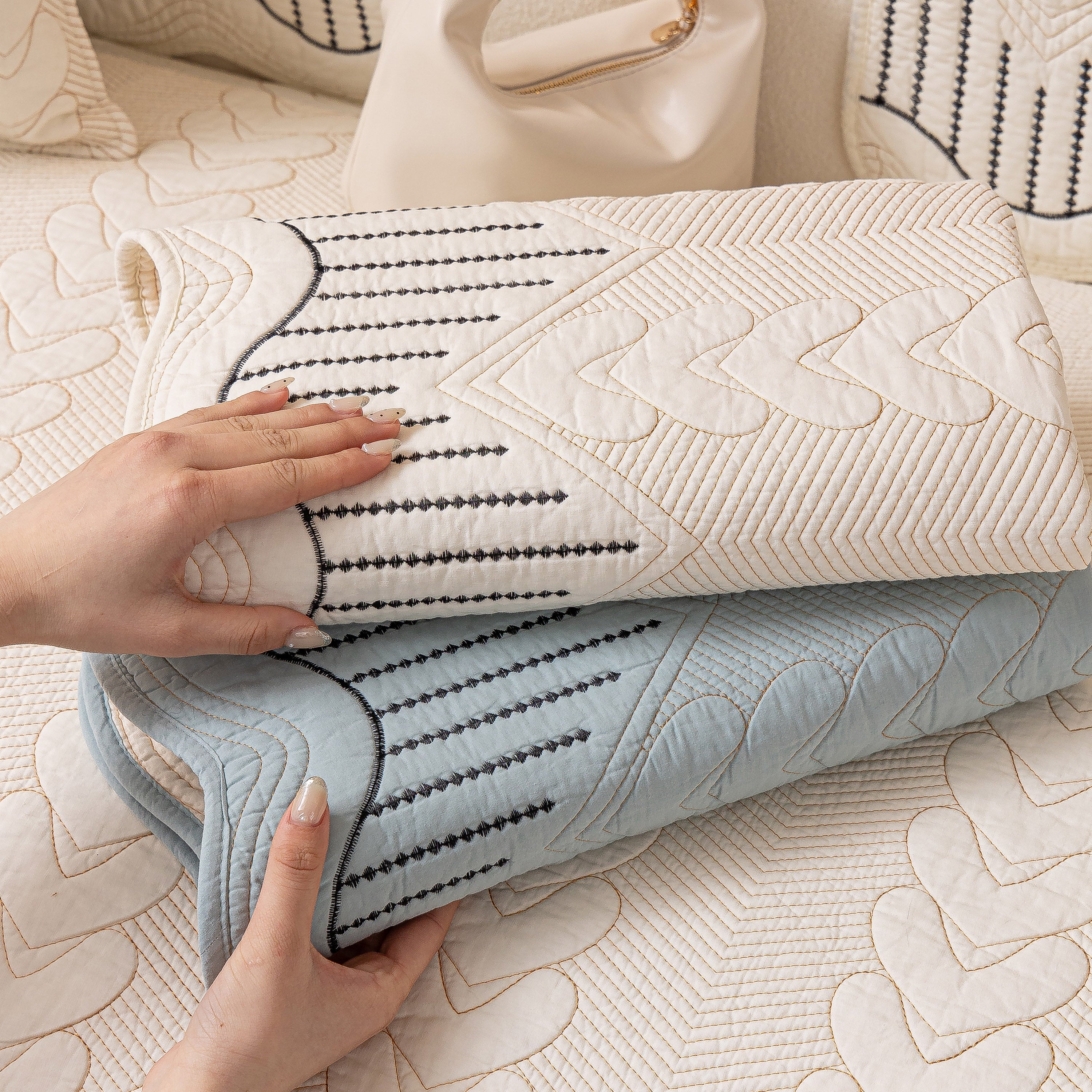 3d Quilted Thick Cotton Sofa Cover Non-slip Couch Throw For Fabric & Leather Sofas
