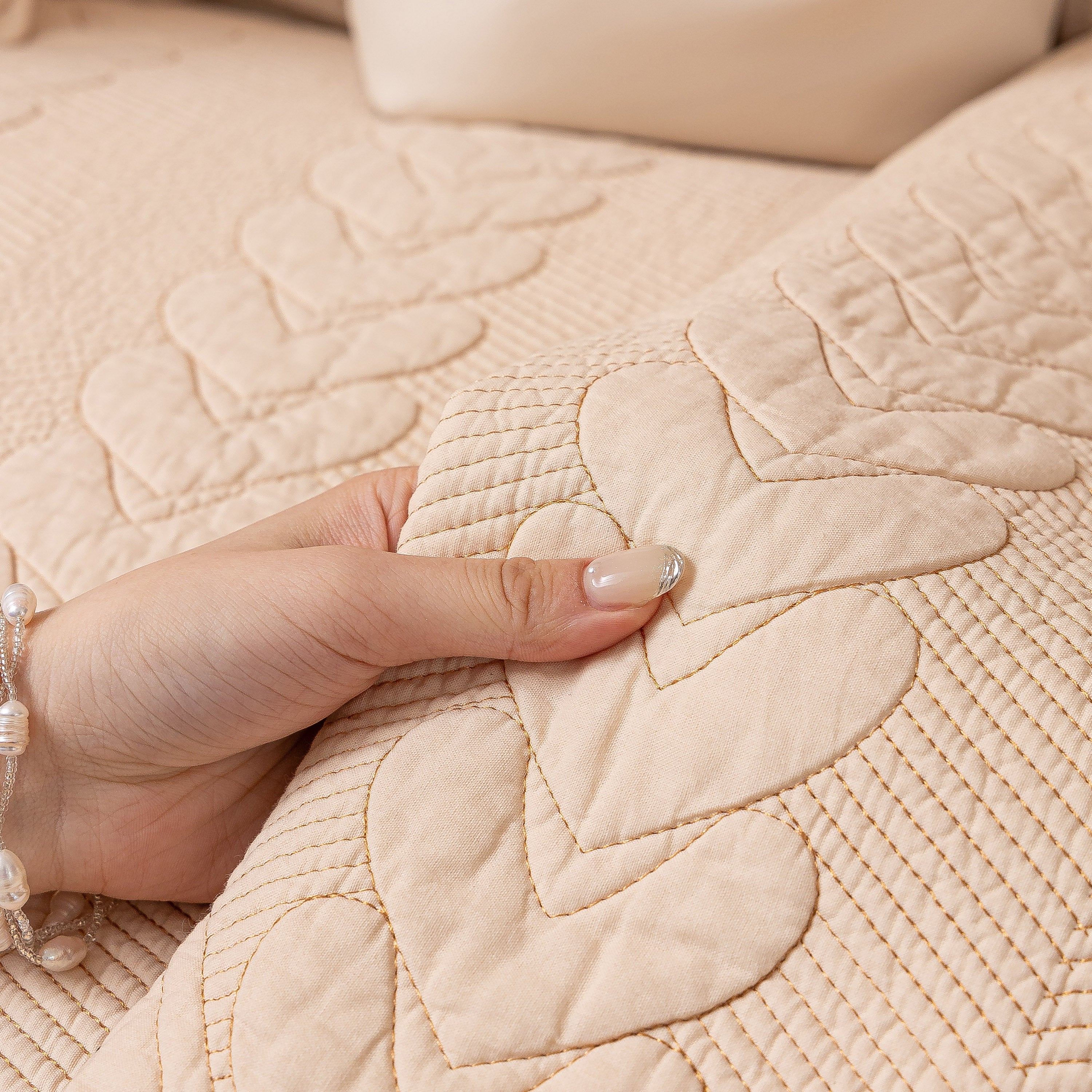 3d Quilted Thick Cotton Sofa Cover Non-slip Couch Throw For Fabric & Leather Sofas