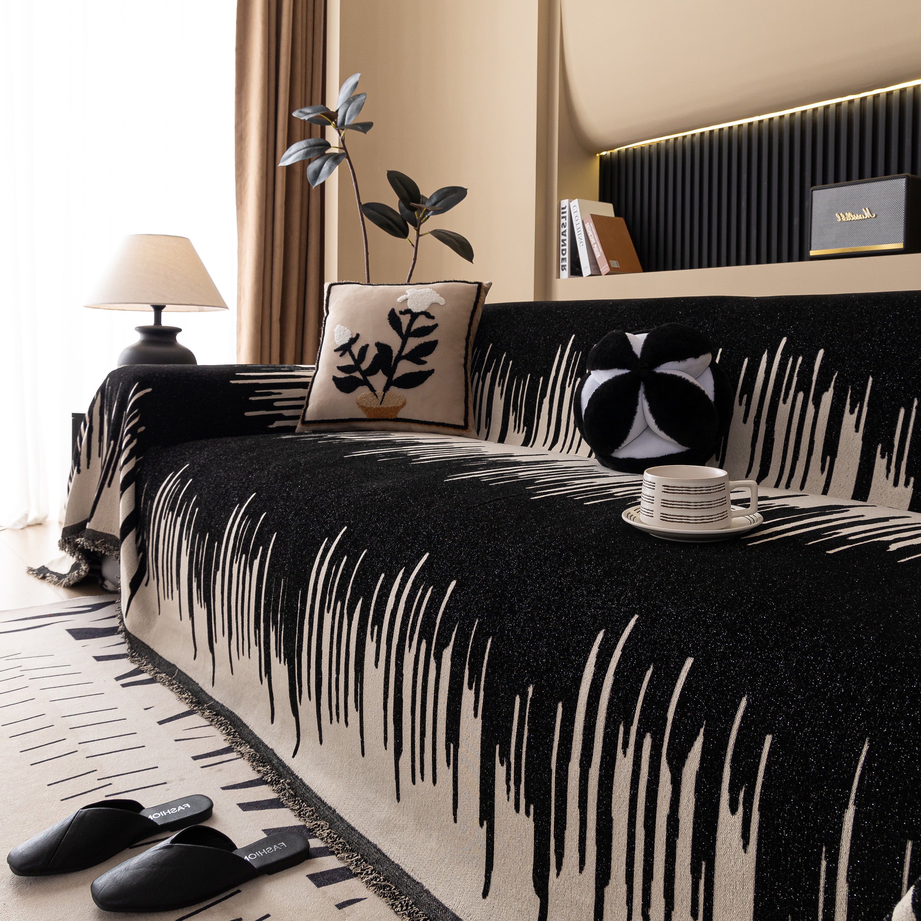 Luxury Throws For Sofas, Versatile Slipcovers & Sofa Covers For Couches And Chairs