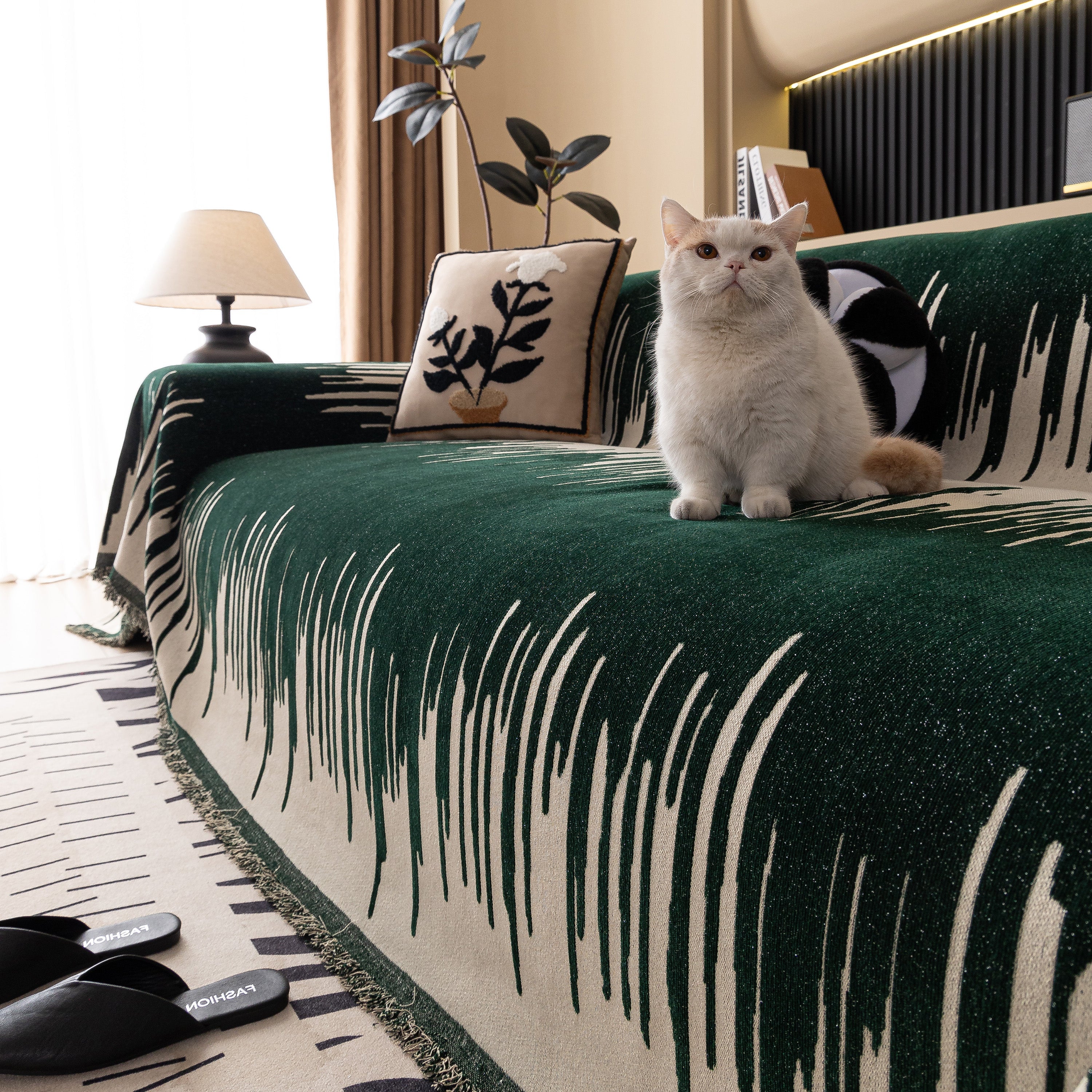 Luxury Throws For Sofas, Versatile Slipcovers & Sofa Covers For Couches And Chairs