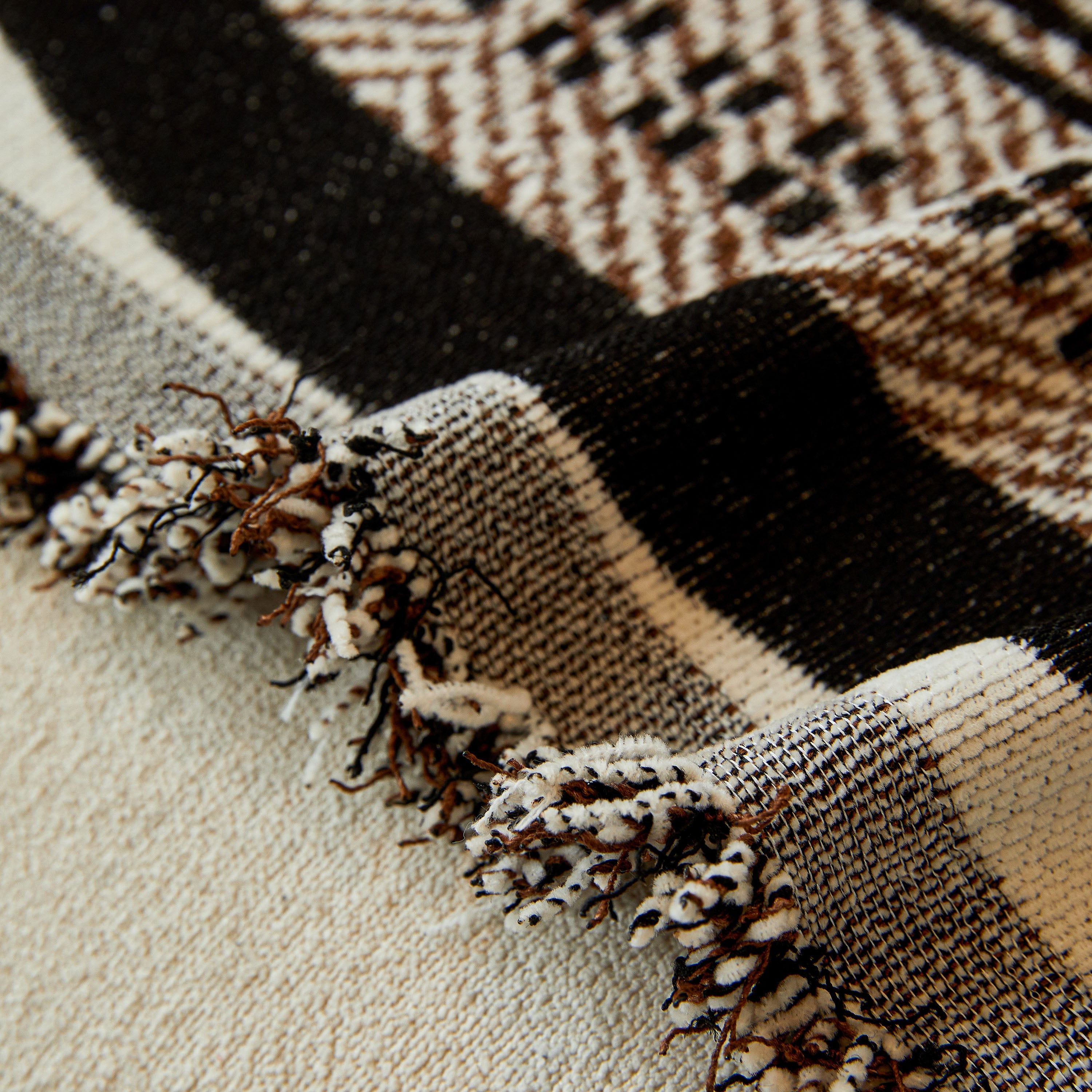 Reversible Herringbone Sofa Cover, 2-in-1 Classic British Throw Blanket For Couch