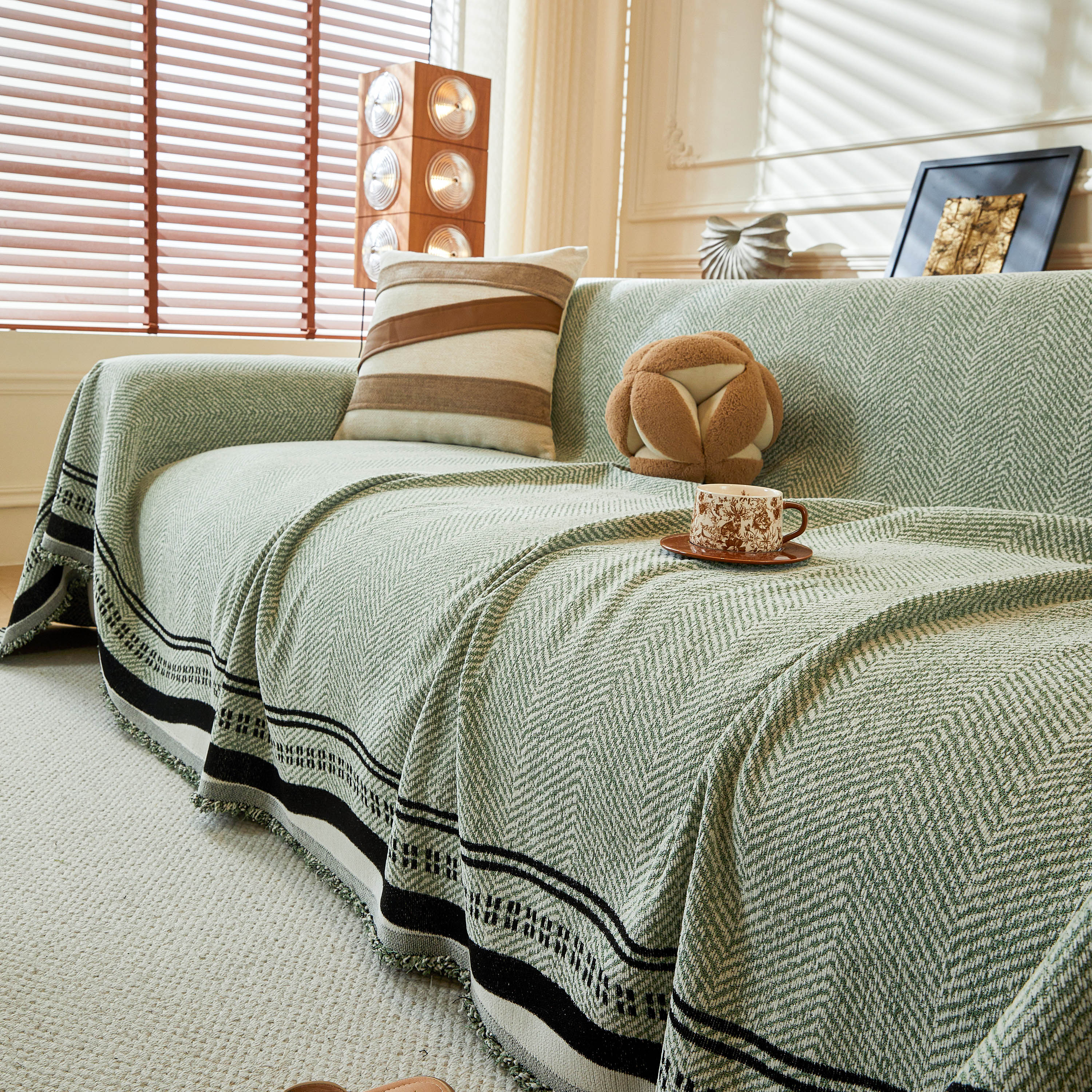 Reversible Herringbone Sofa Cover, 2-in-1 Classic British Throw Blanket For Couch