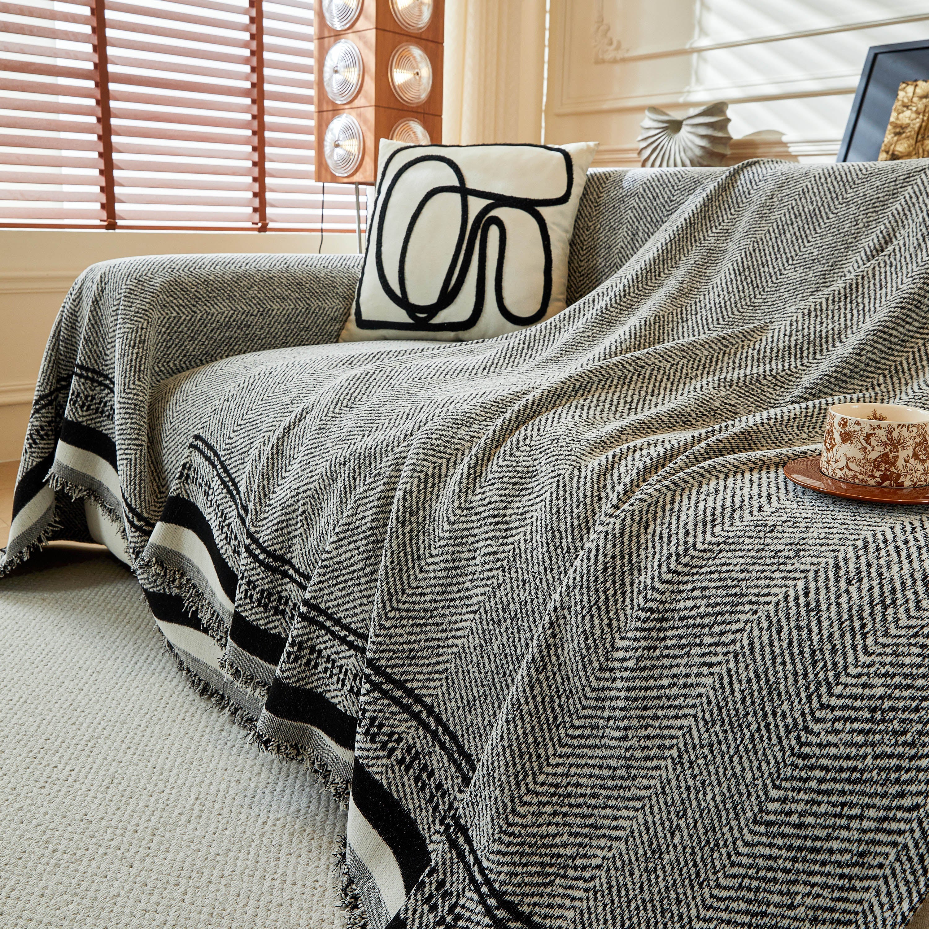 Reversible Herringbone Sofa Cover, 2-in-1 Classic British Throw Blanket For Couch