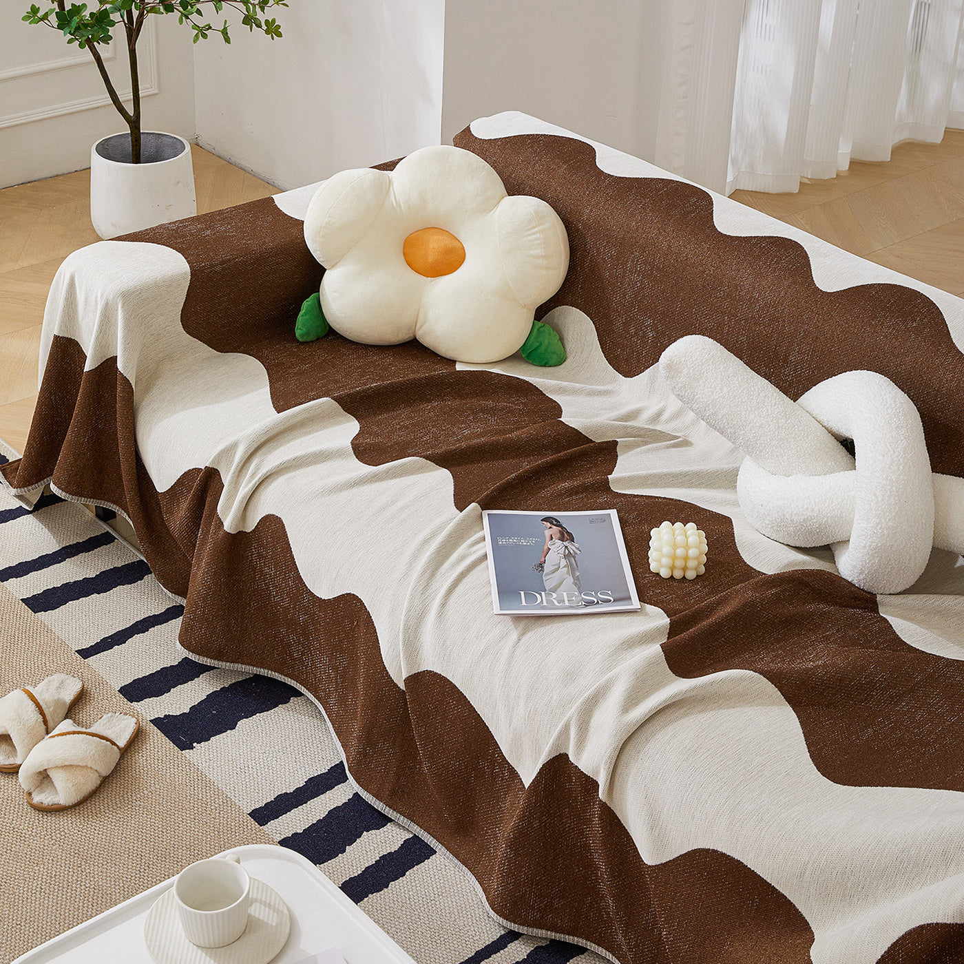 Chenille Minimalist Wavy Sofa Throw Cover, Cozy Blankets For Couch, Machine Washable Couch Protector