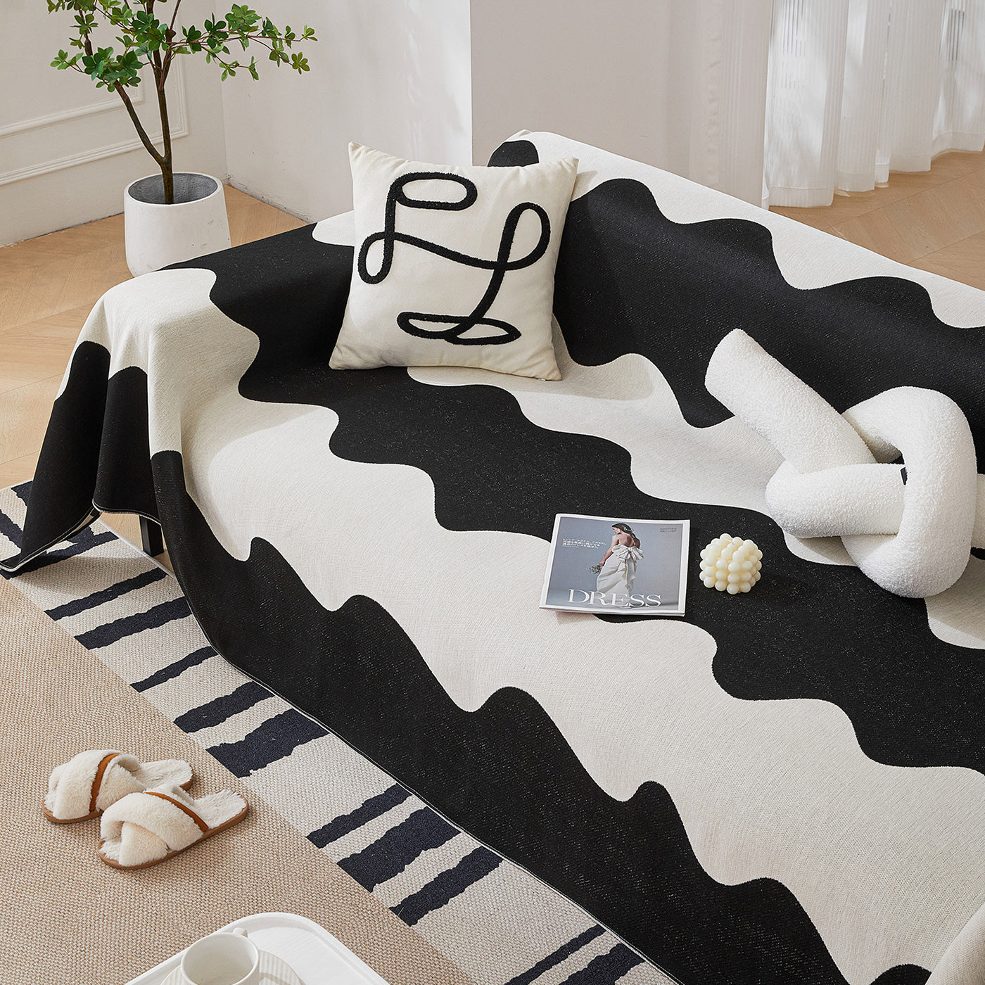 Chenille Minimalist Wavy Sofa Throw Cover, Cozy Blankets For Couch, Machine Washable Couch Protector