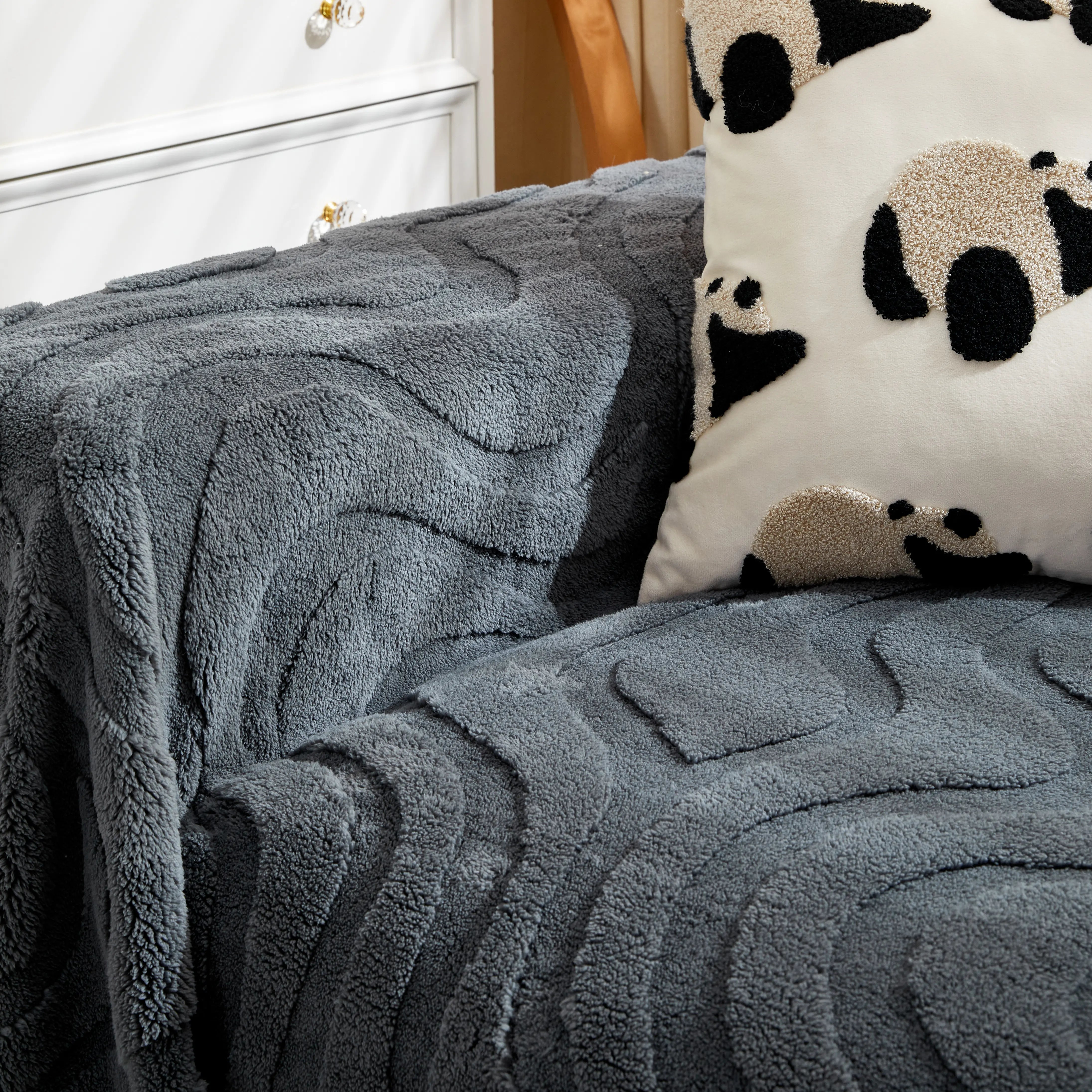 Thick Plush Jacquard Velvet Throw Blanket On Sofa, Sofa Slipcovers And Sectional Sofa Covers