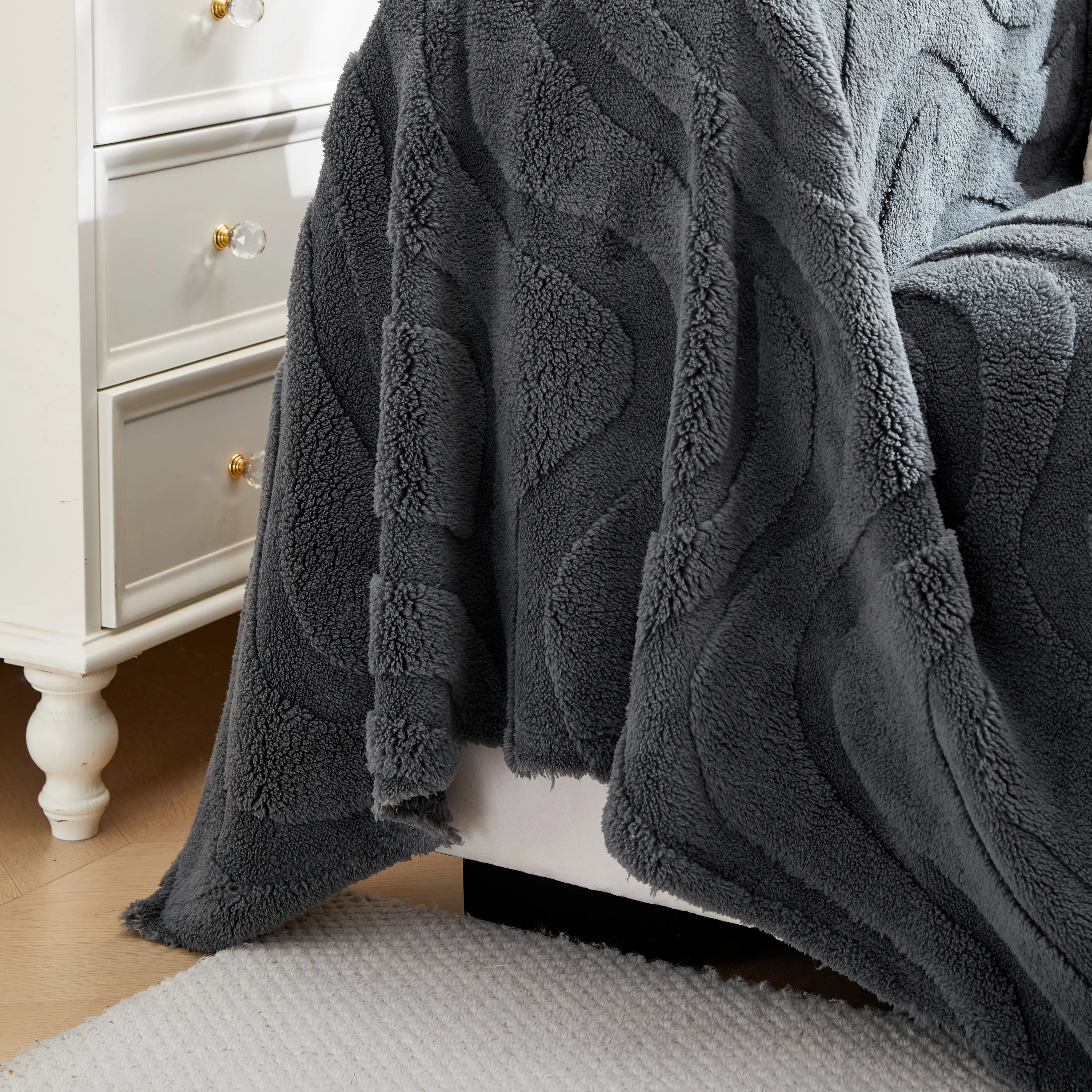 Thick Plush Jacquard Velvet Throw Blanket On Sofa, Sofa Slipcovers And Sectional Sofa Covers
