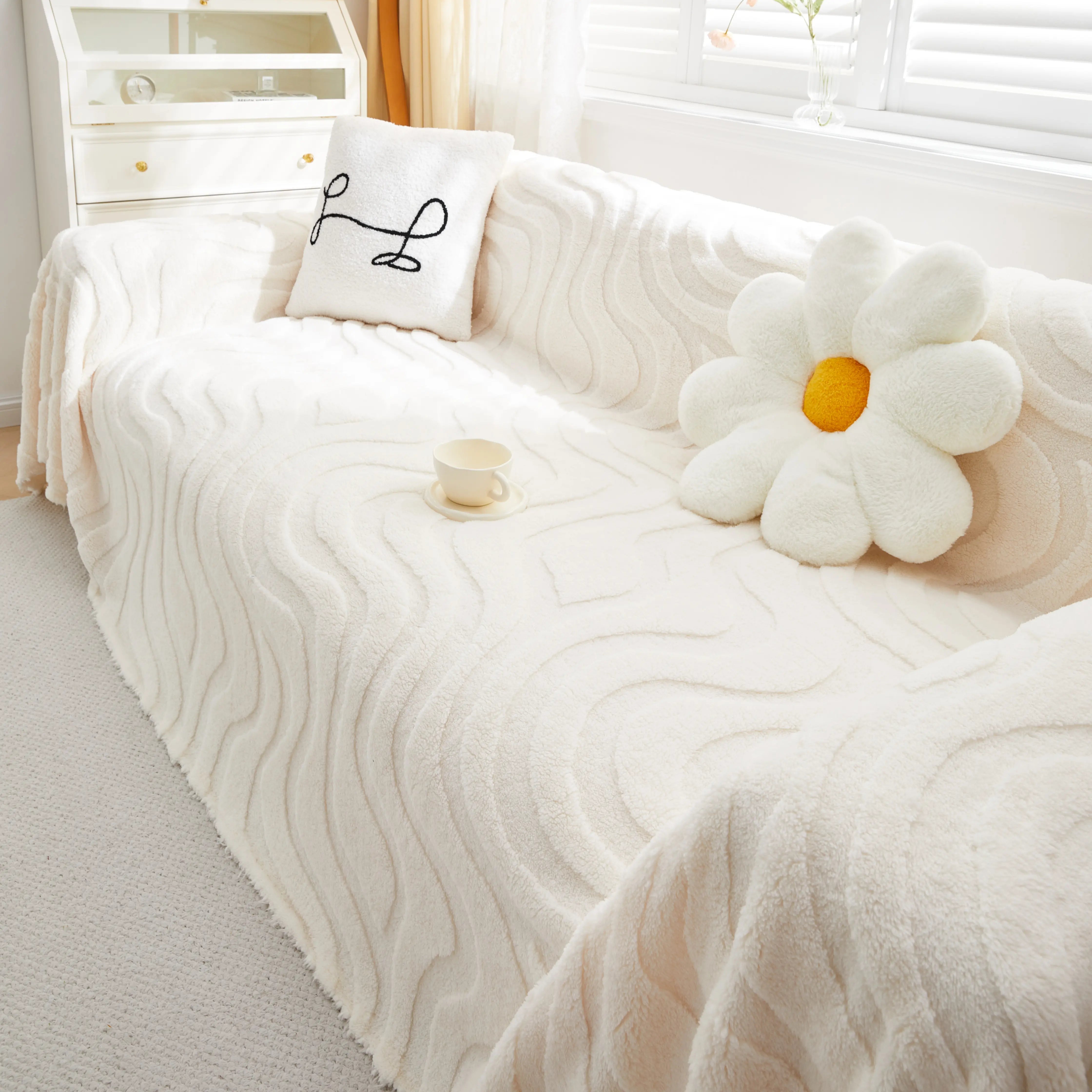 Thick Plush Jacquard Velvet Throw Blanket On Sofa, Sofa Slipcovers And Sectional Sofa Covers