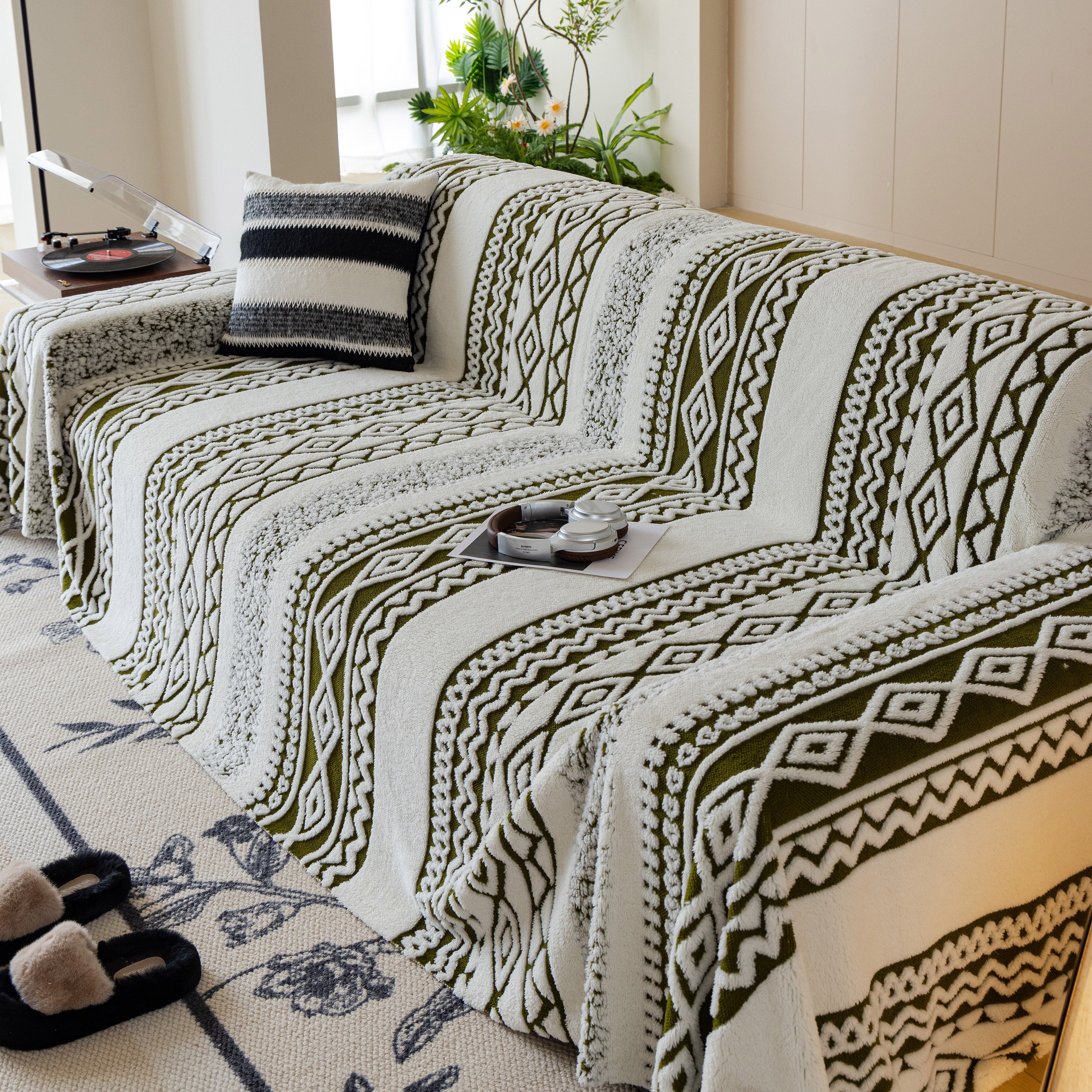 Bohemian Tufted Sofa Cover, Plush Fleece Throw Blanket With 3d Woven Aztec Stripes