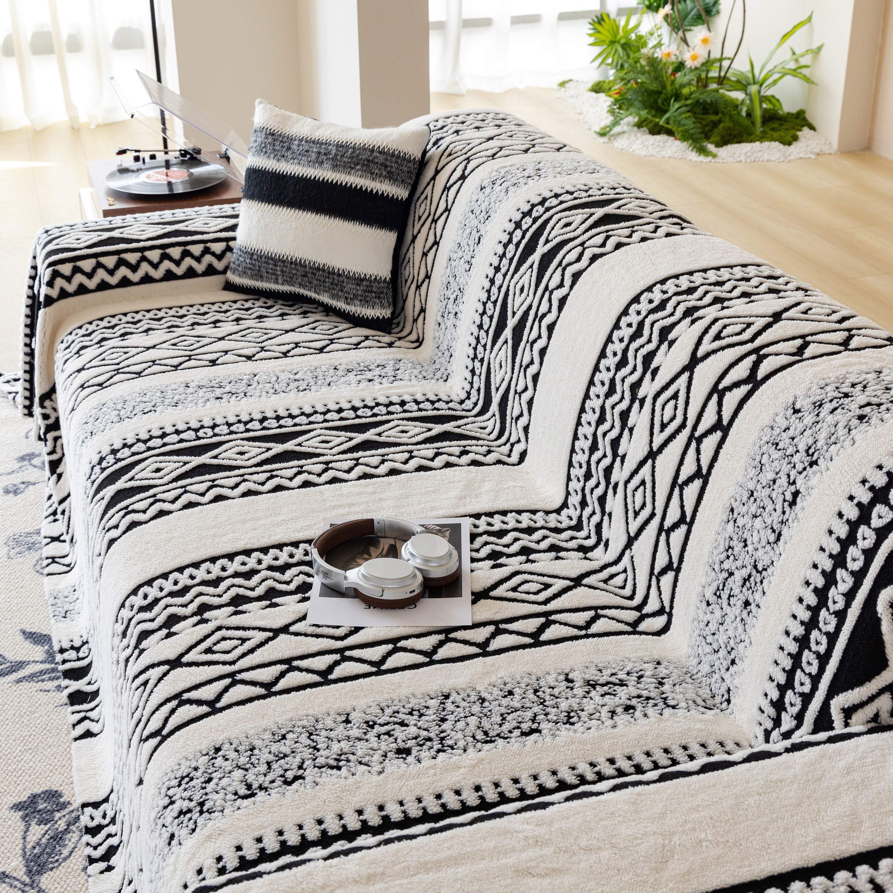 Bohemian Tufted Sofa Cover, Plush Fleece Throw Blanket With 3d Woven Aztec Stripes