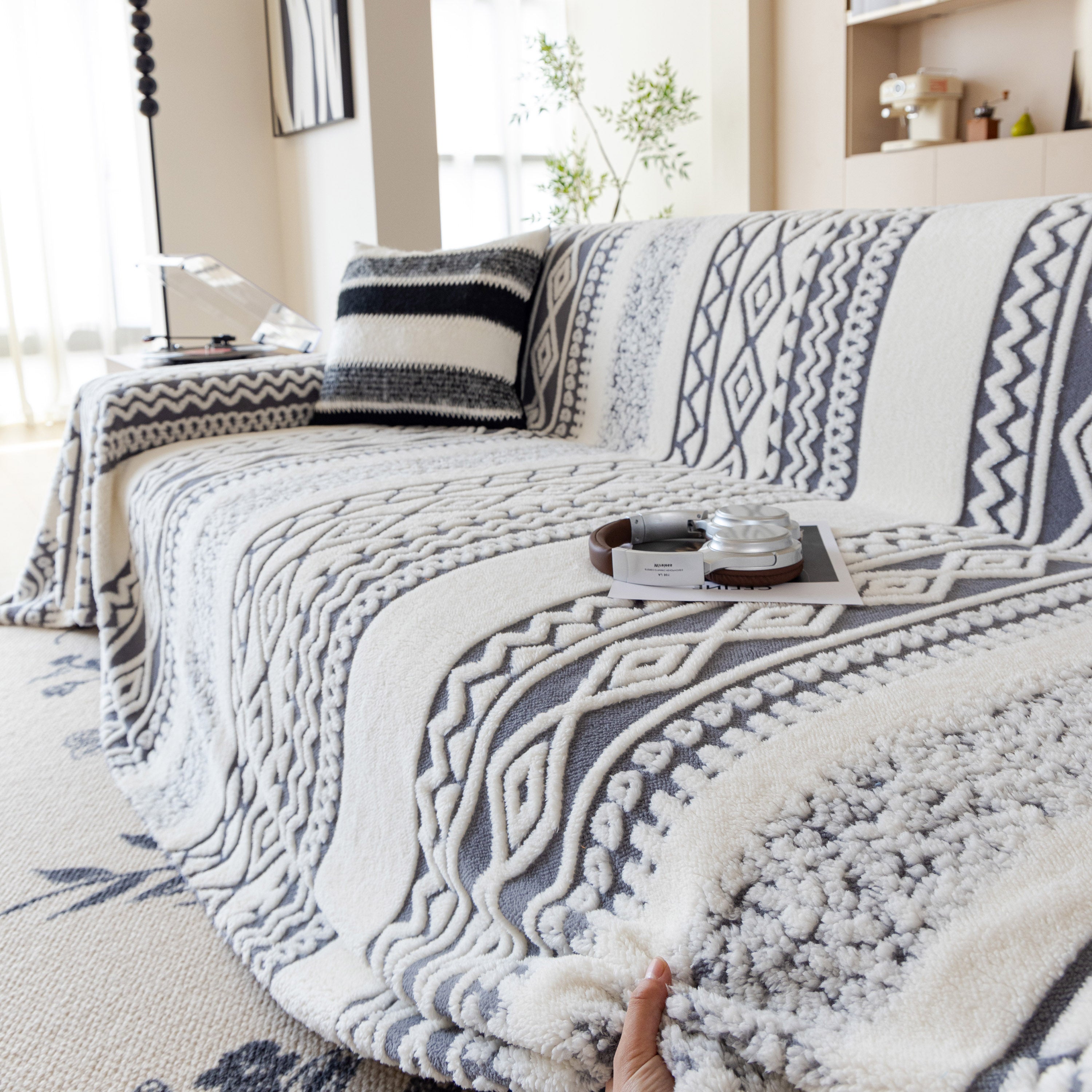 Bohemian Tufted Sofa Cover, Plush Fleece Throw Blanket With 3d Woven Aztec Stripes