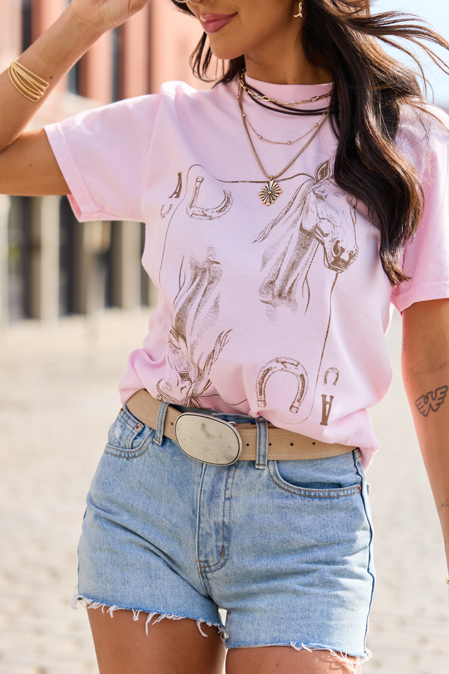 Horseshoe Card Light Pink Graphic Tee