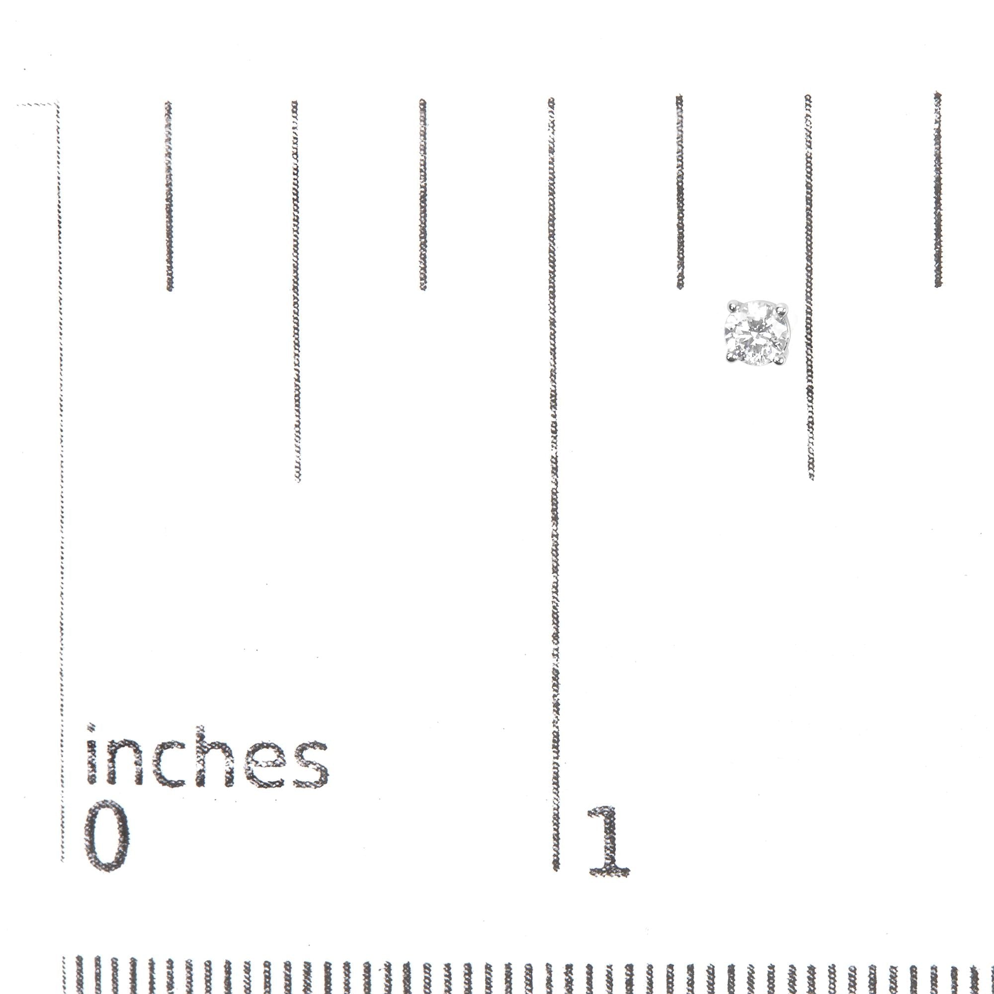 .925 Sterling Silver 1/2 Cttw Round Brilliant-Cut Lab Grown Diamond Classic 4-Prong Stud Earrings