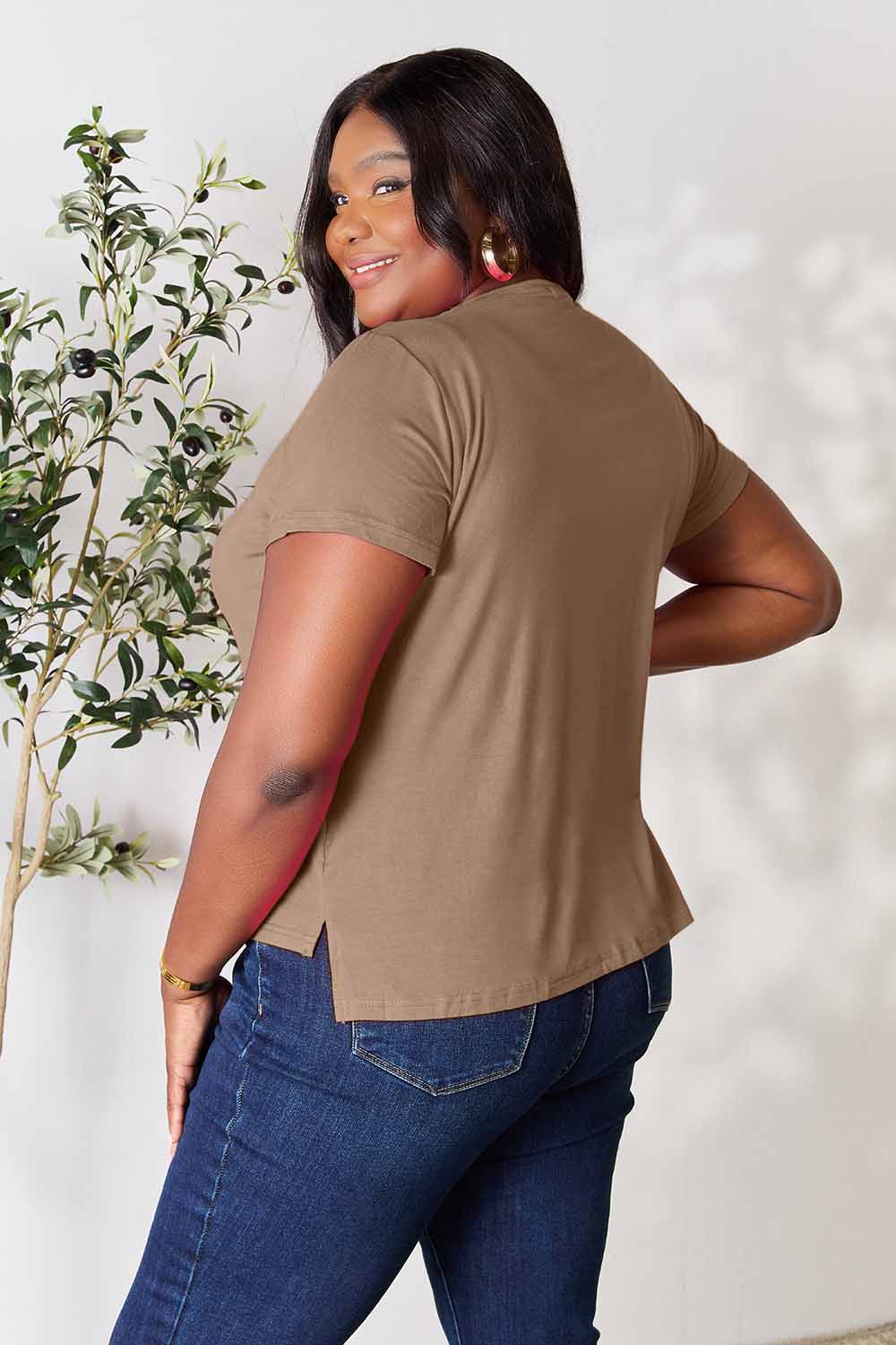 Basic Bae Full Size Round Neck Short Sleeve T-shirt