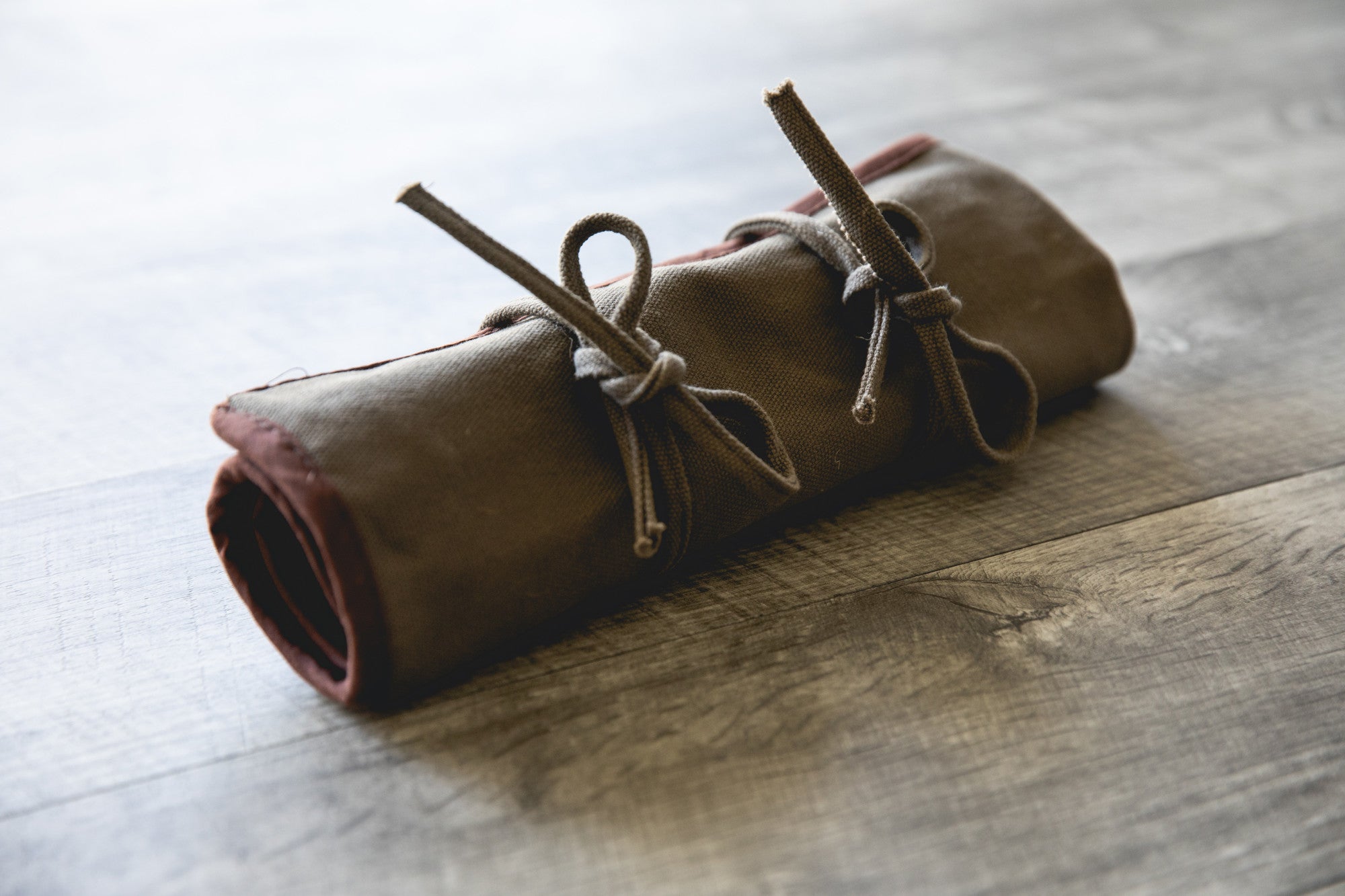 10-piece Bar Tool Roll Up Kit