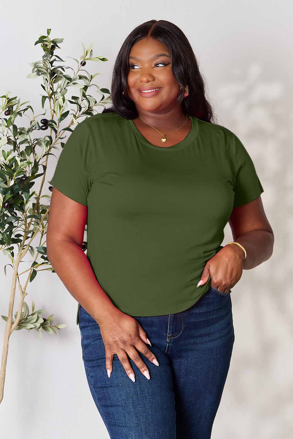 Basic Bae Full Size Round Neck Short Sleeve T-shirt
