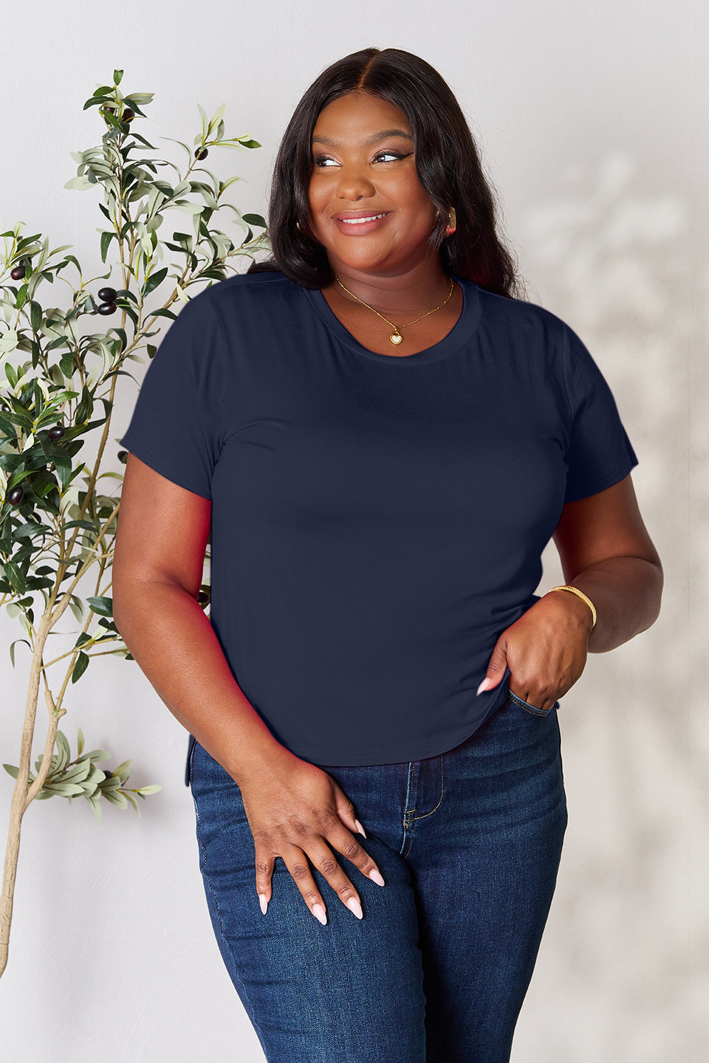 Basic Bae Full Size Round Neck Short Sleeve T-shirt