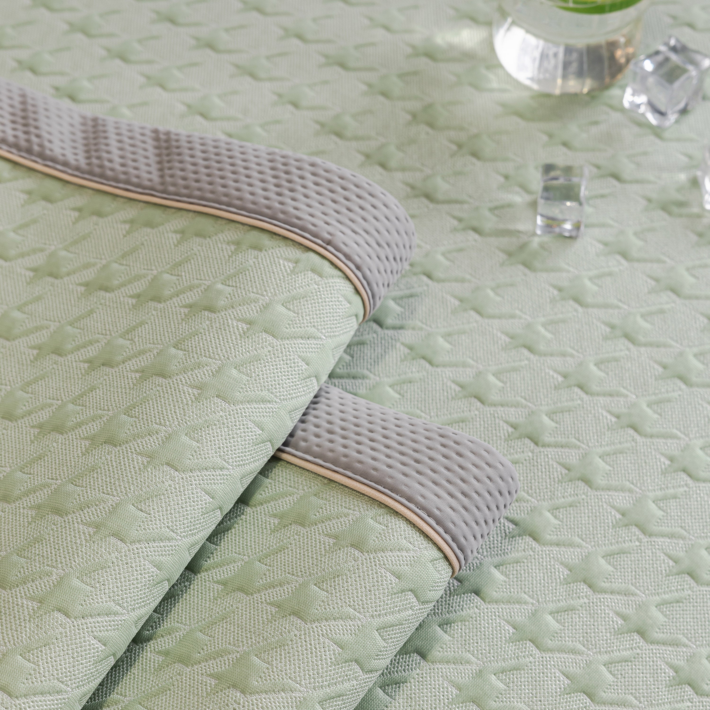 Houndstooth Ice Silk Breathable Sofa Cover, Modern Non-slip Summer Couch Protector