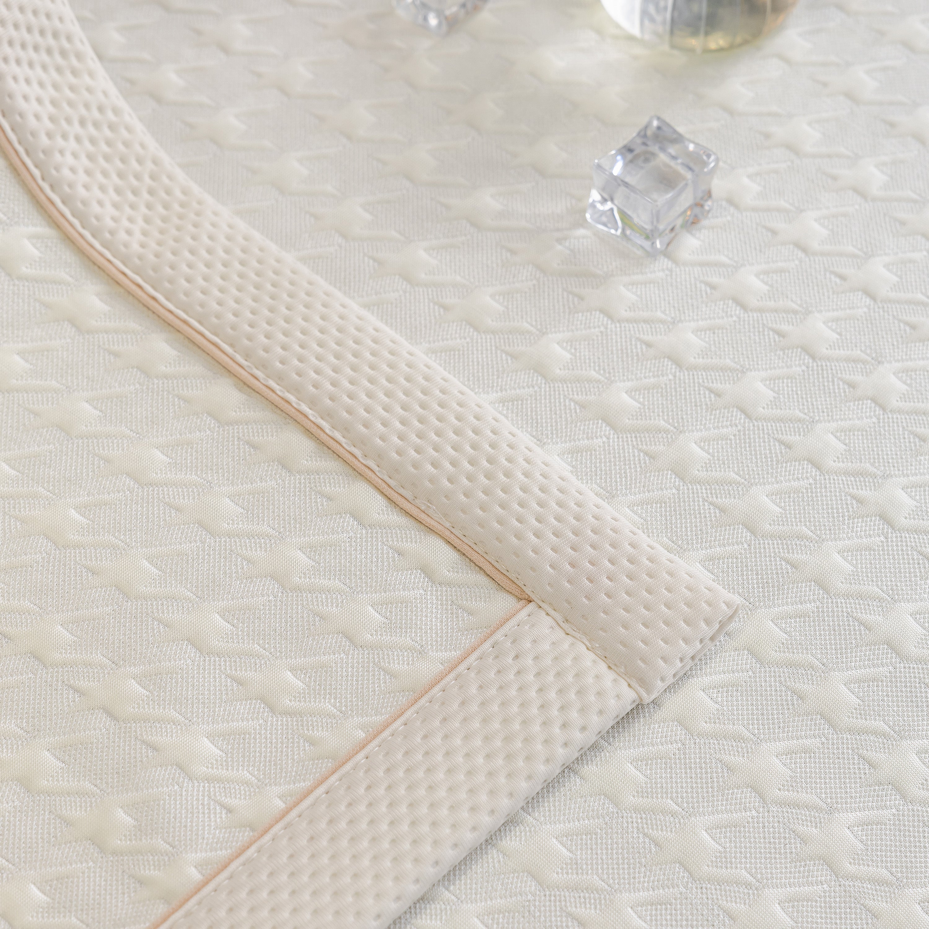 Houndstooth Ice Silk Breathable Sofa Cover, Modern Non-slip Summer Couch Protector