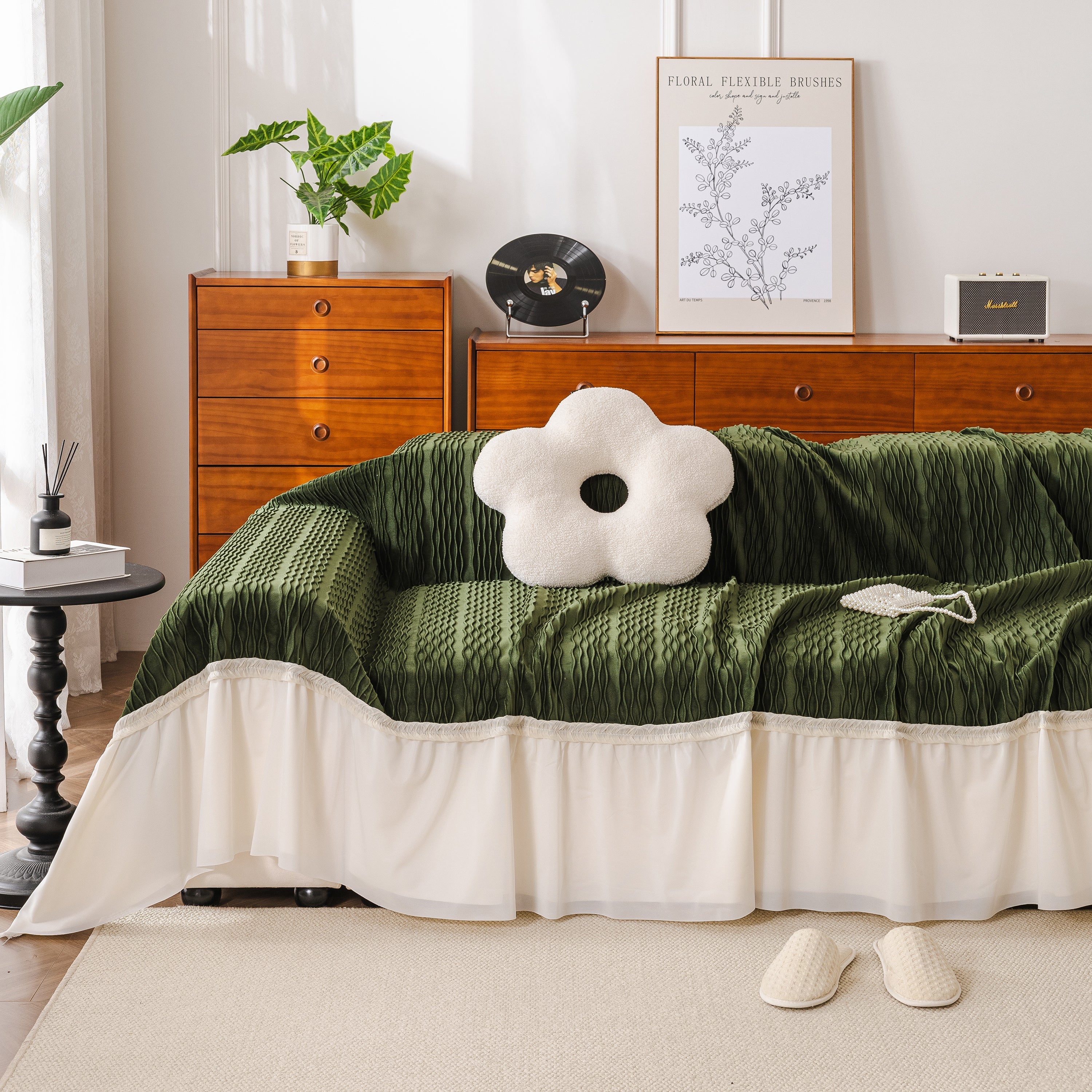 Soft Warm Flannel Couch Cover Throw Blanket With French Flounce, Beautiful Furniture Throws For Sofas