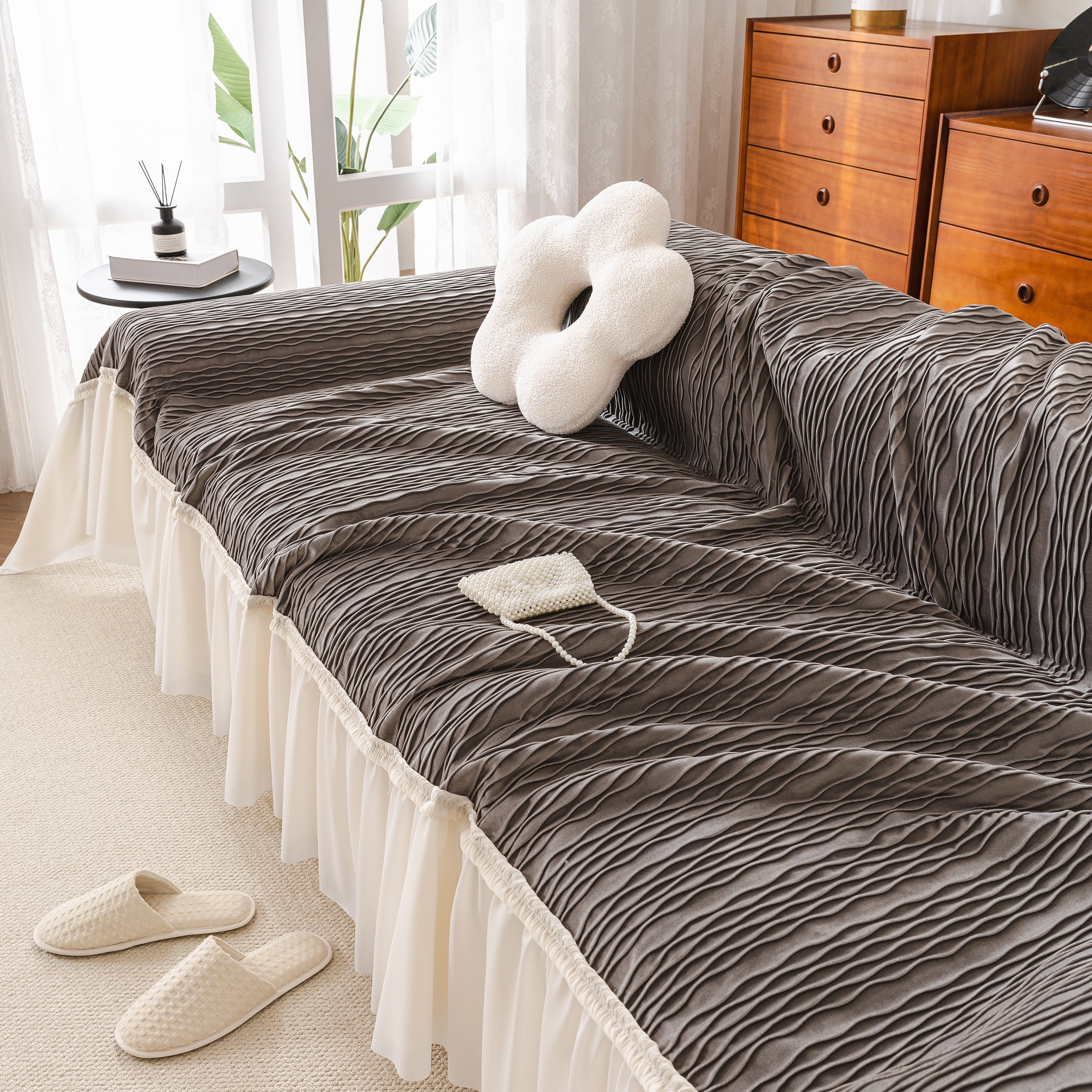 Soft Warm Flannel Couch Cover Throw Blanket With French Flounce, Beautiful Furniture Throws For Sofas