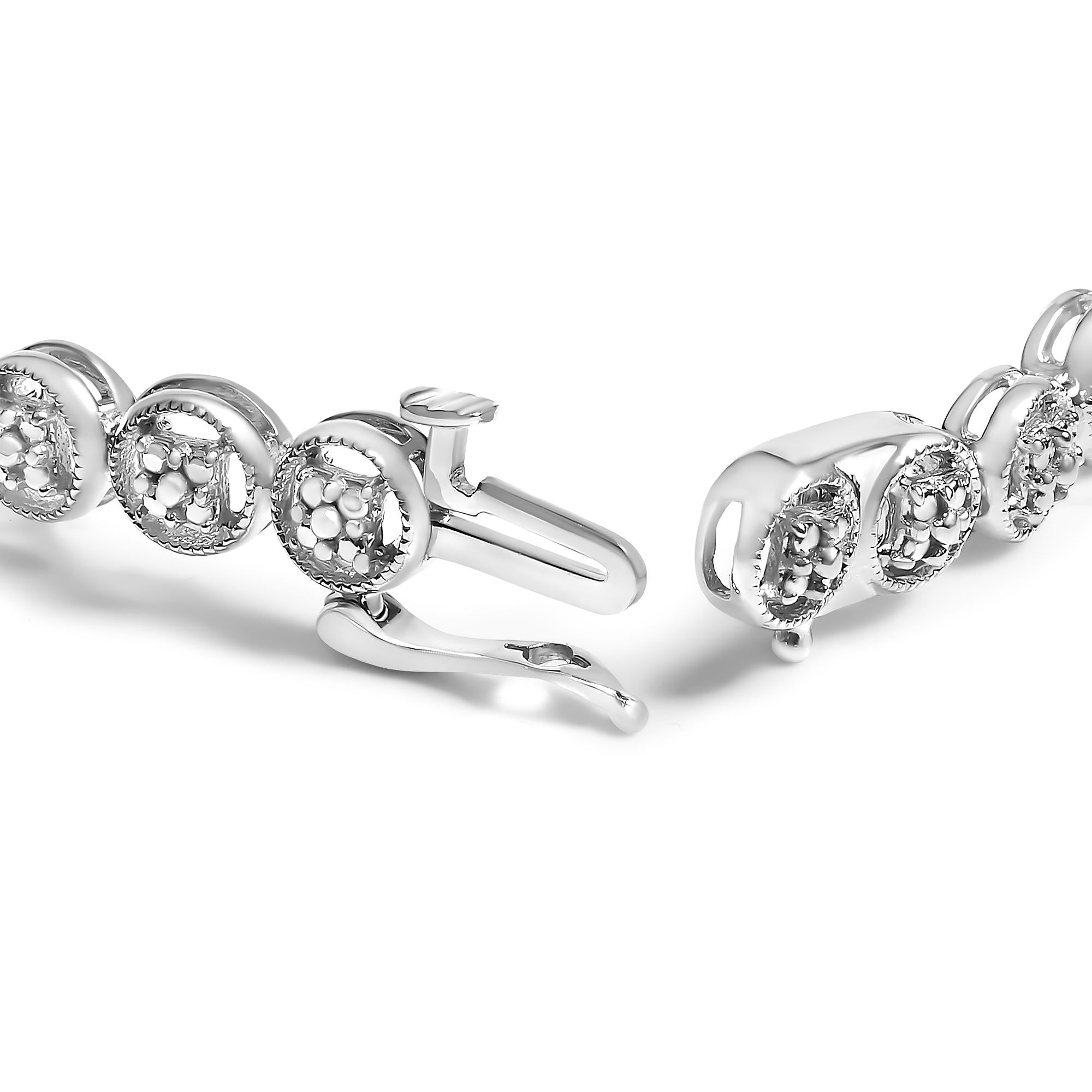 .925 Sterling Silver 1/4 Cttw Diamond 7" Open Circle Wheel Link Tennis Bracelet (I-J Color, I2-I3 Clarity)