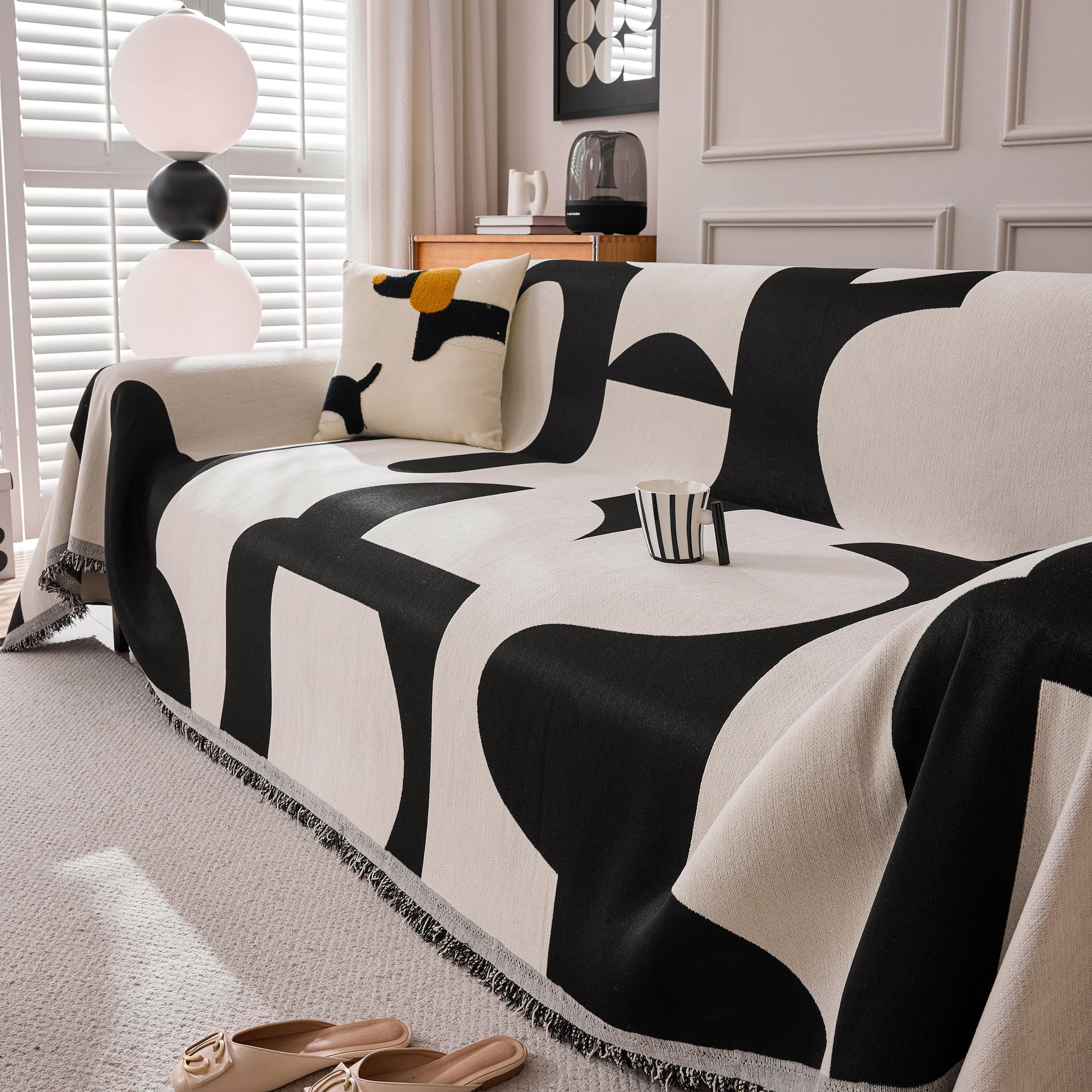 Modern Abstract Chenille Sofa Cover, Large Soft Throw Blanket With Tassels For Couch