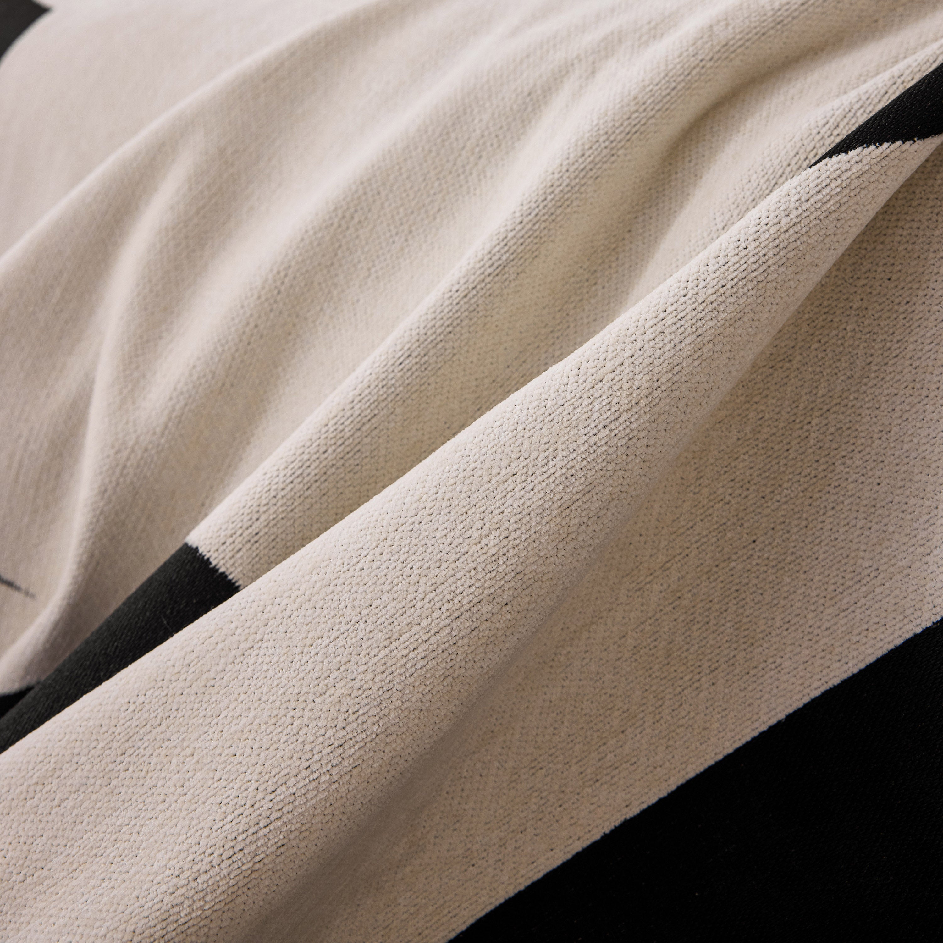 Modern Abstract Chenille Sofa Cover, Large Soft Throw Blanket With Tassels For Couch