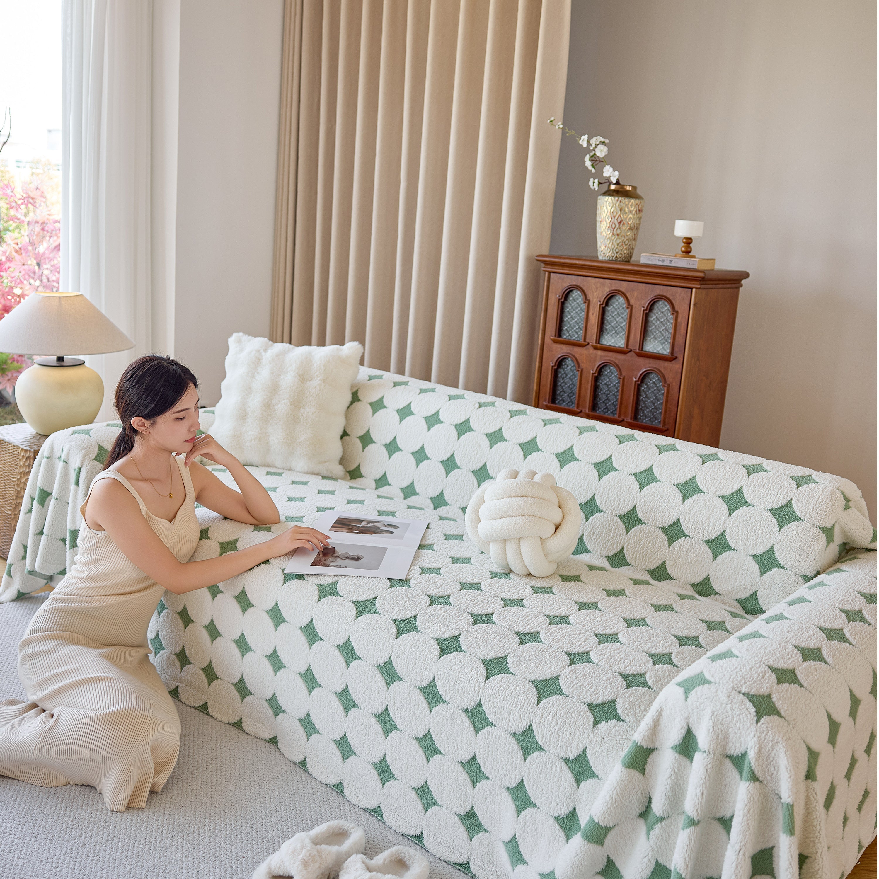 Geometric Jacquard Plush Warm Sofa Couch Cover Coral Fleece Throw Blanket For Couch